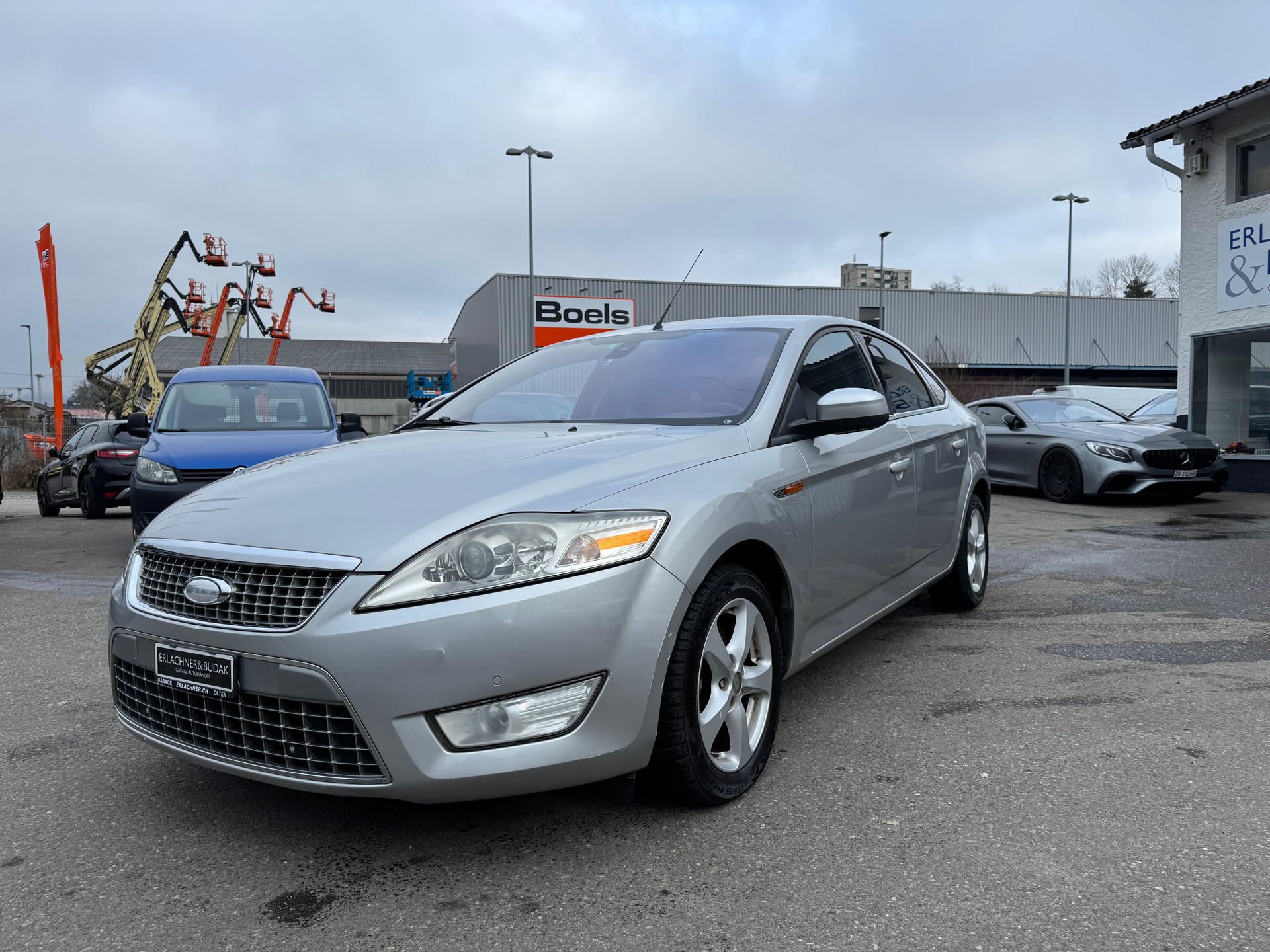 FORD Mondeo 2.0i 16V Titanium-image-1