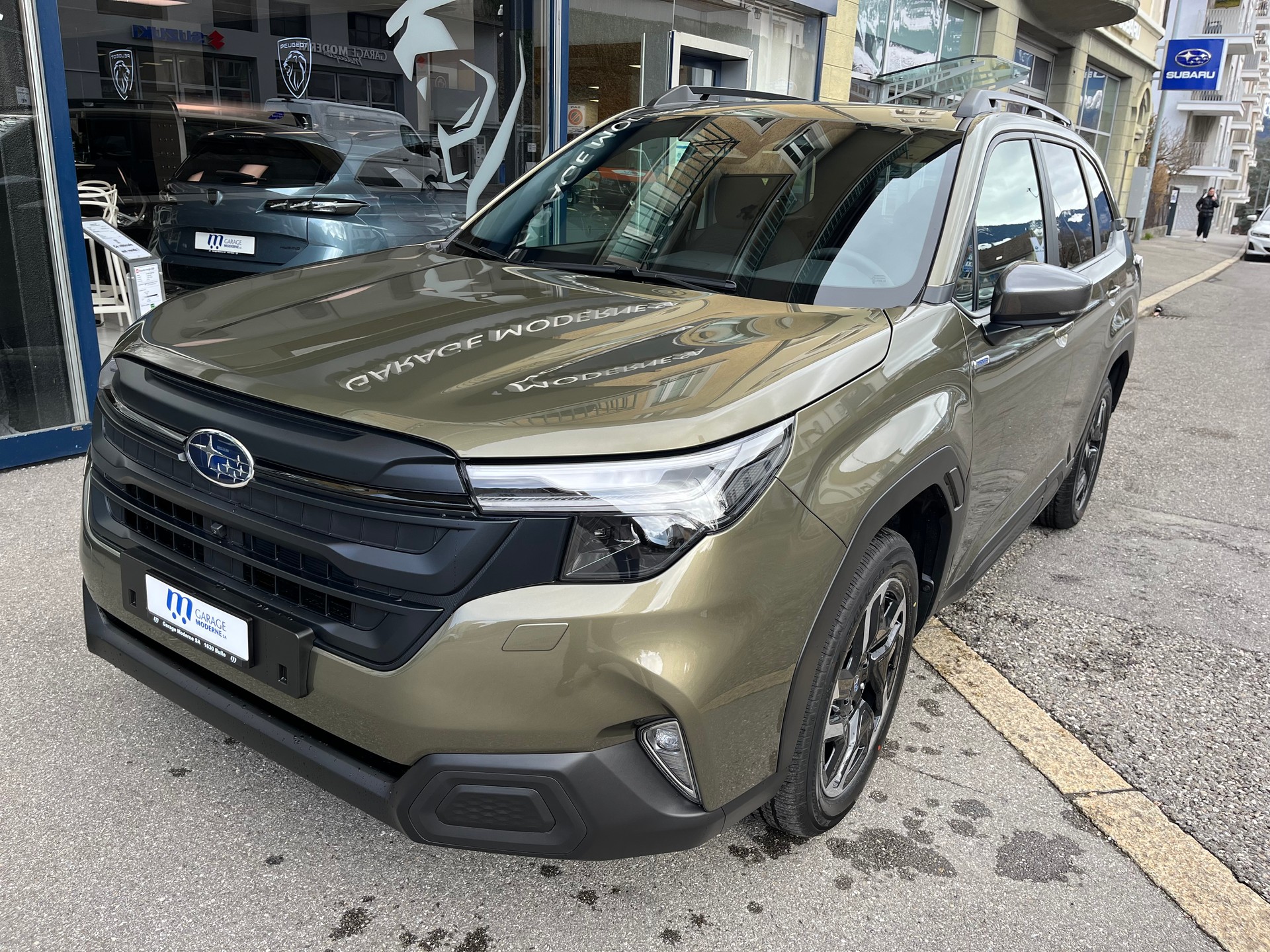 SUBARU Forester Station 2.0i e-Boxer-showroom-element-1