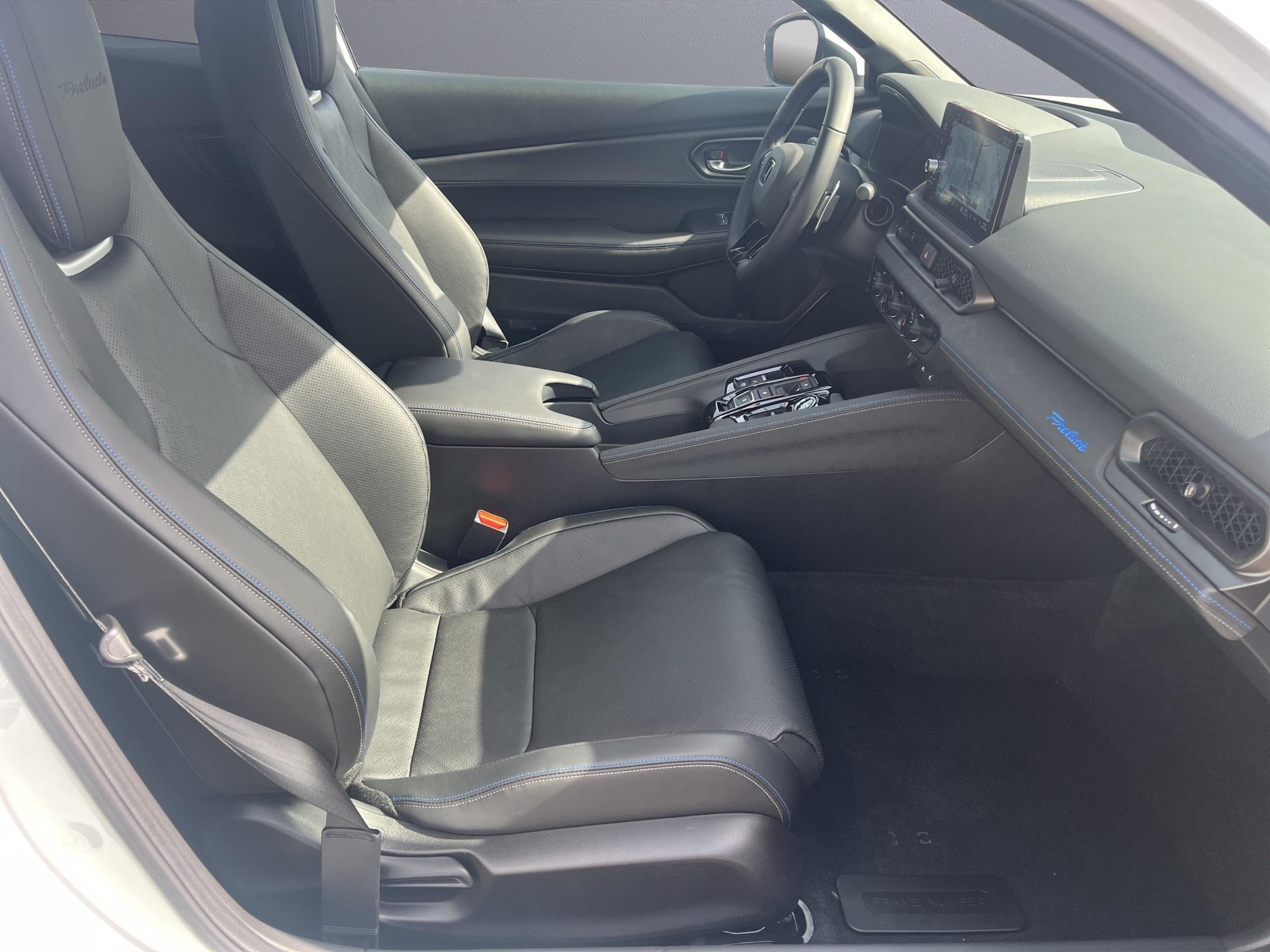 HONDA Prelude 2.0 i-MMD Advance-image-17