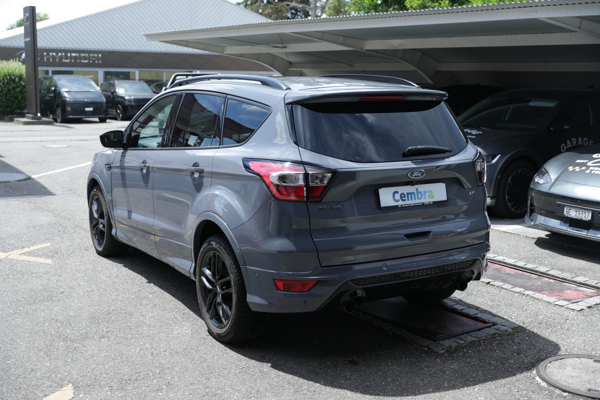 FORD Kuga 2.0 TDCi ST Line High 4WD PowerShift-showroom-element-2