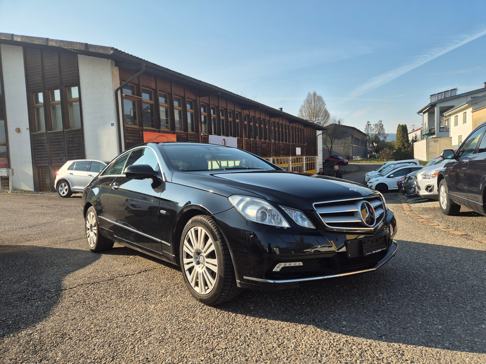 MERCEDES-BENZ E 250 CGI BlueEfficiency Automatic