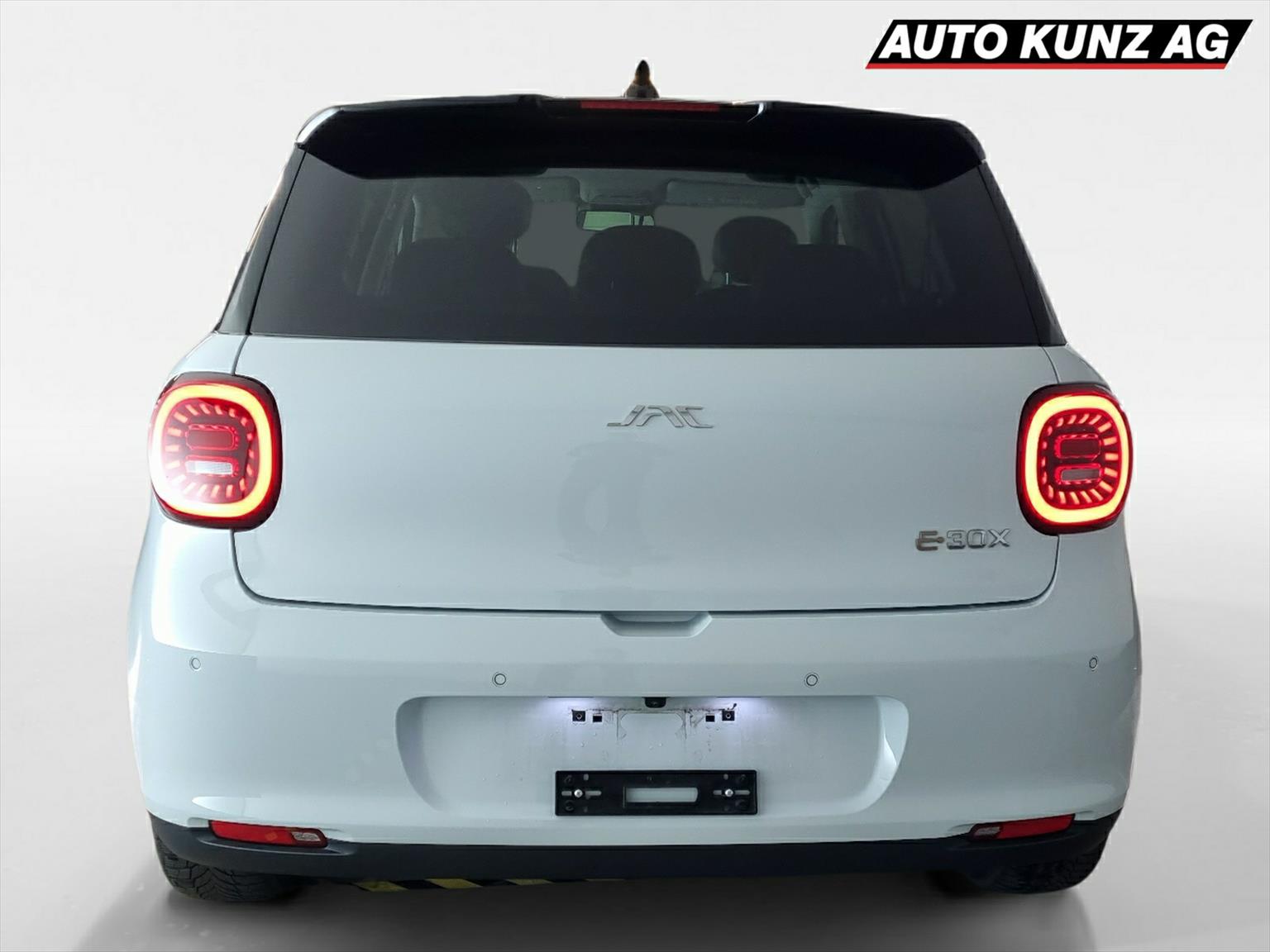 JAC E30X Elektro 51 kWh 374km Reichweite-showroom-element-3