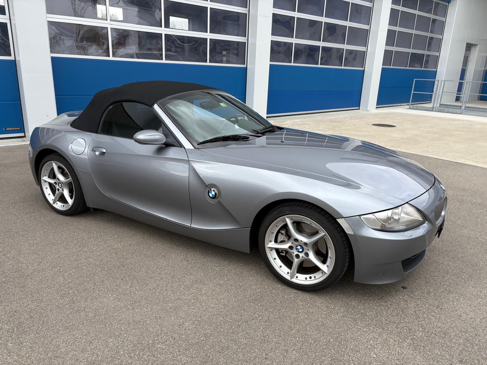 BMW Z4 3.0si Roadster-image-2