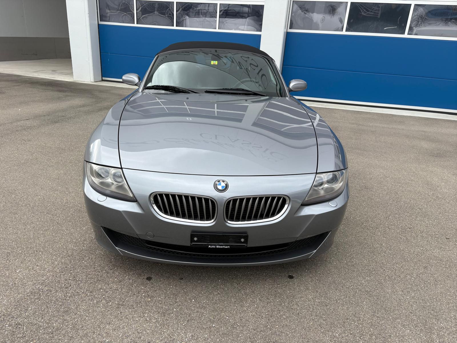 BMW Z4 3.0si Roadster-image-3