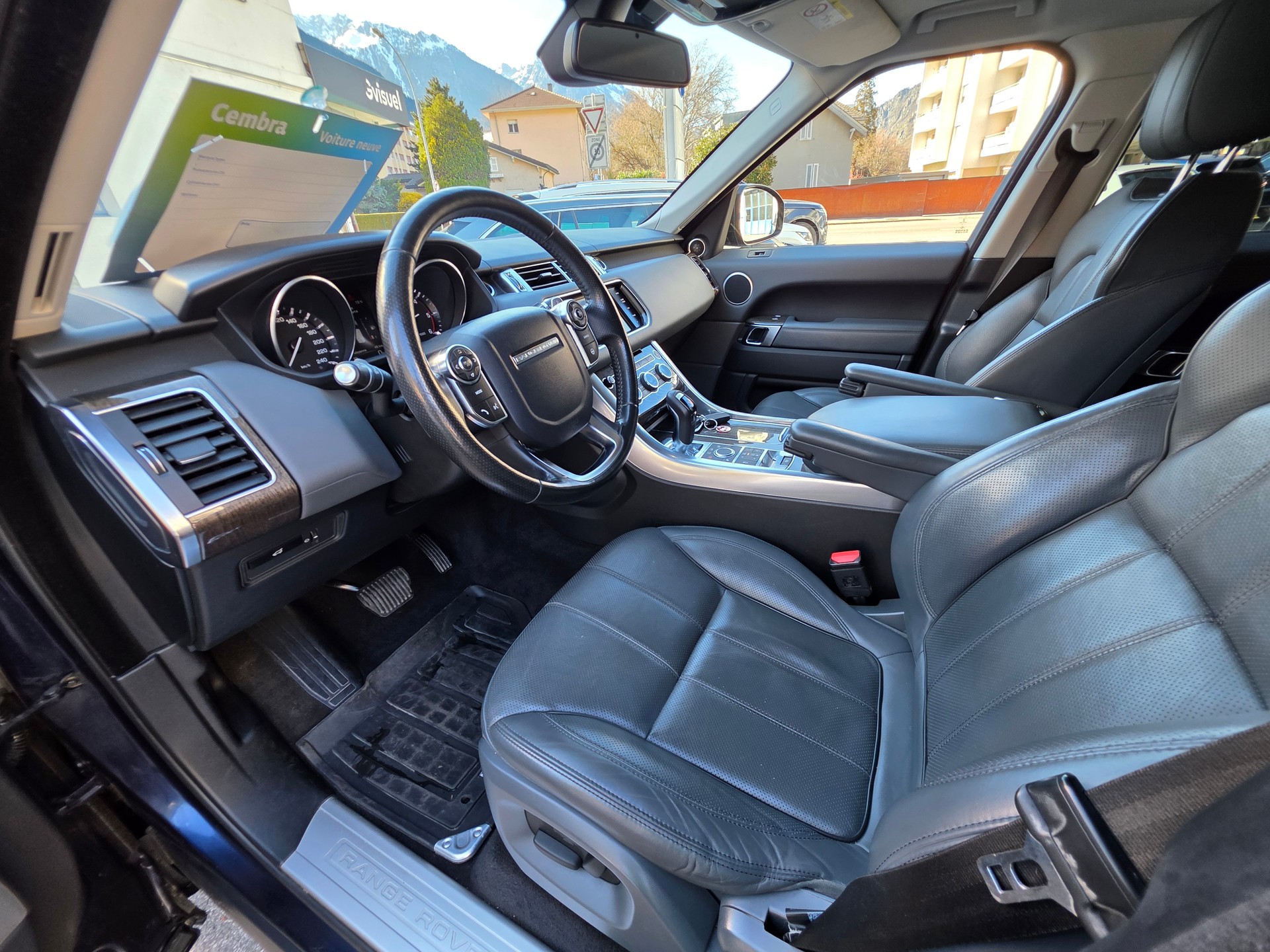 LAND ROVER Range Rover Sport 3.0 SDV6 SE Automatic-image-11