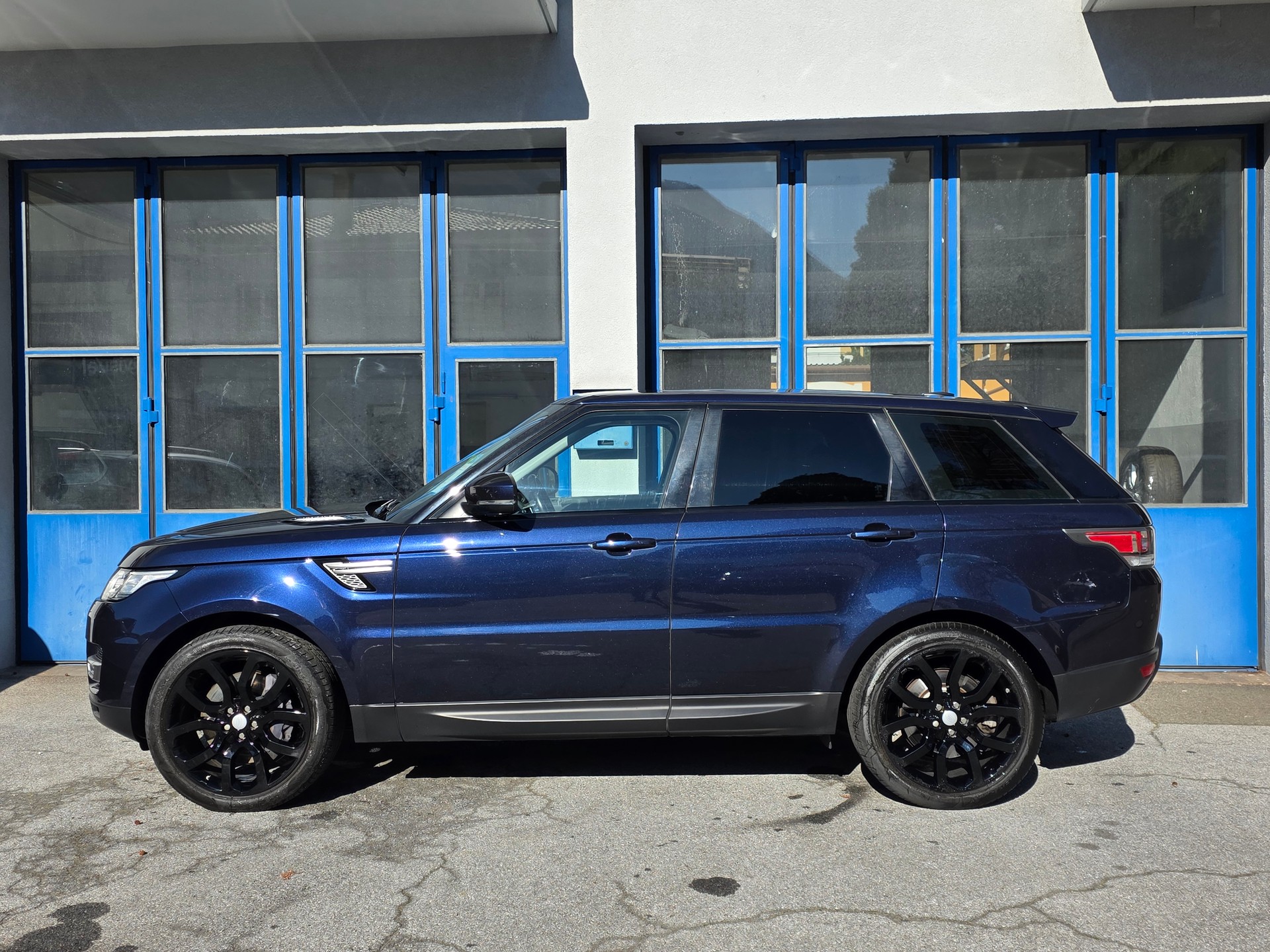 LAND ROVER Range Rover Sport 3.0 SDV6 SE Automatic-showroom-element-2