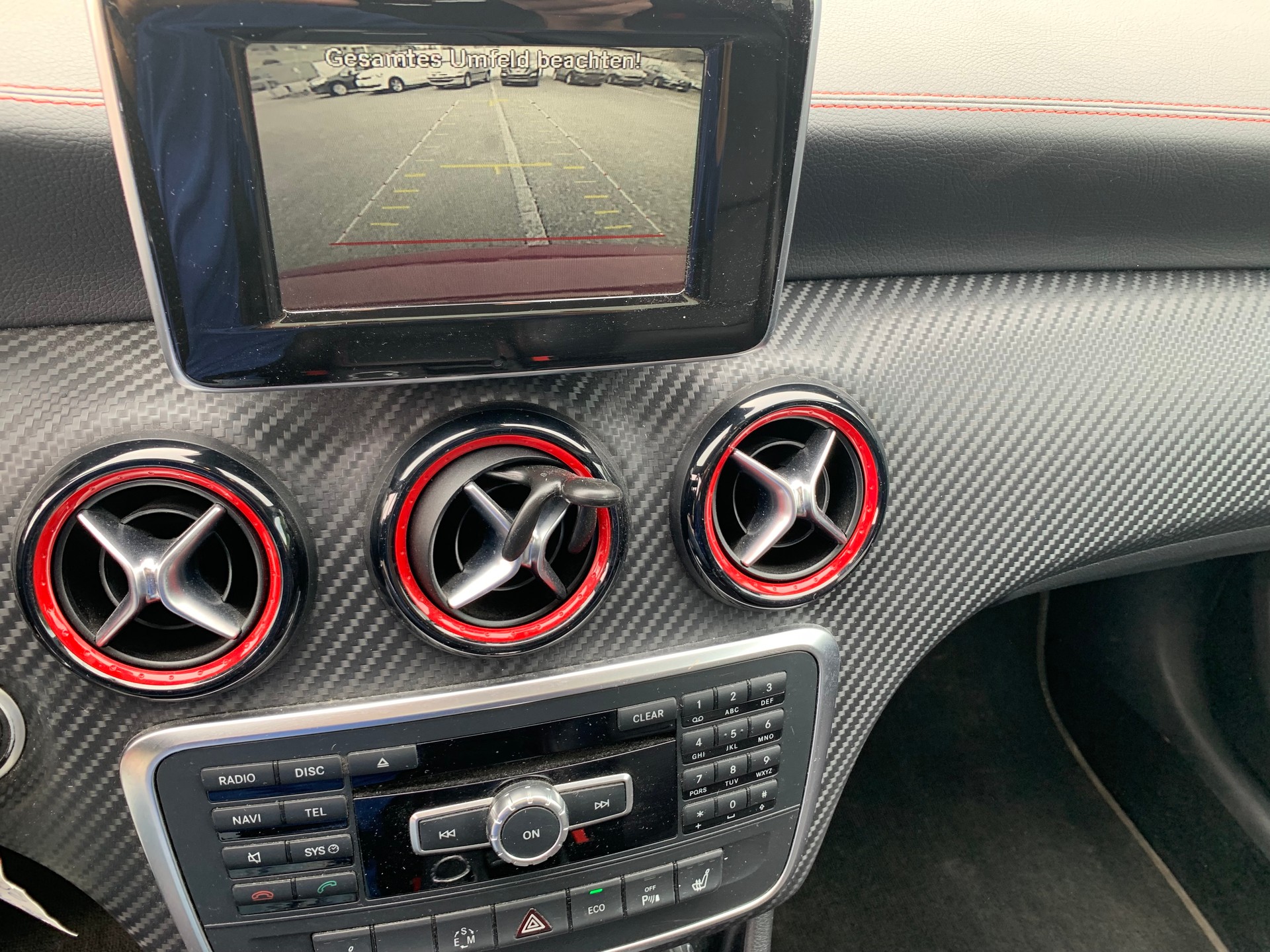 MERCEDES-BENZ A 250 Sport AMG-Line 4Matic 7G-DCT-image-13