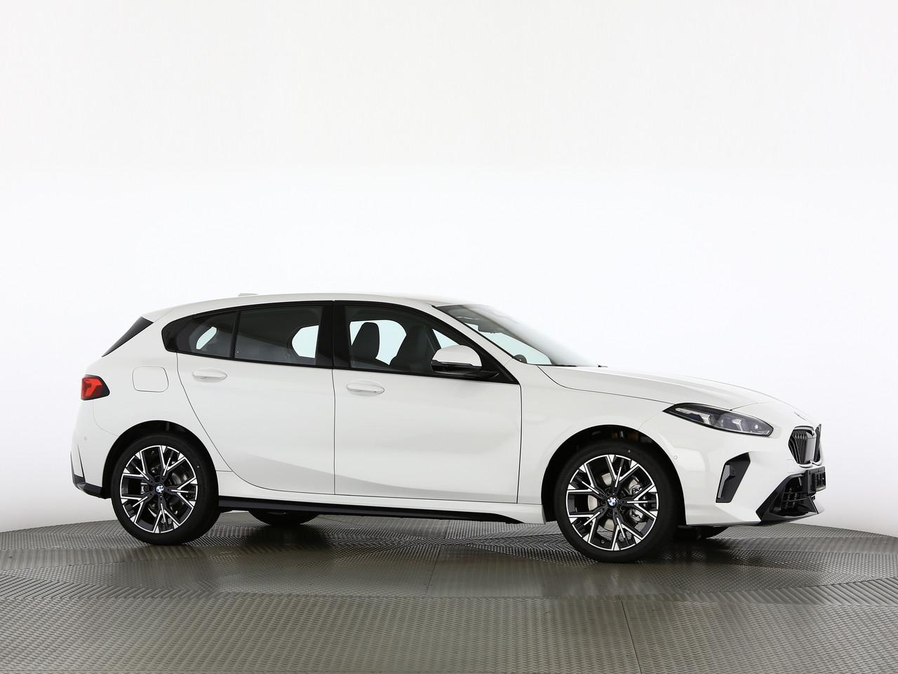 BMW 116-image-18