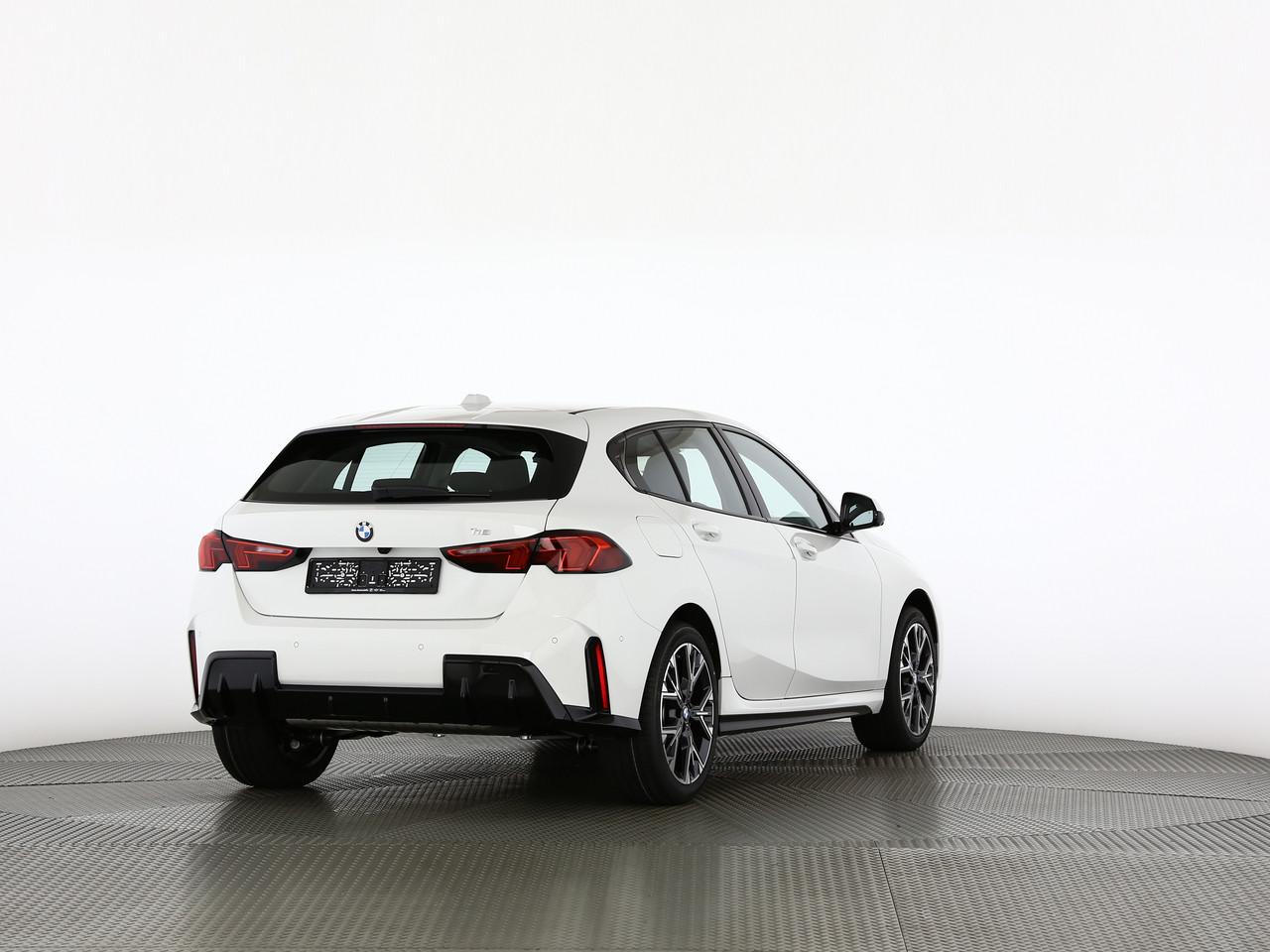 BMW 116-image-12