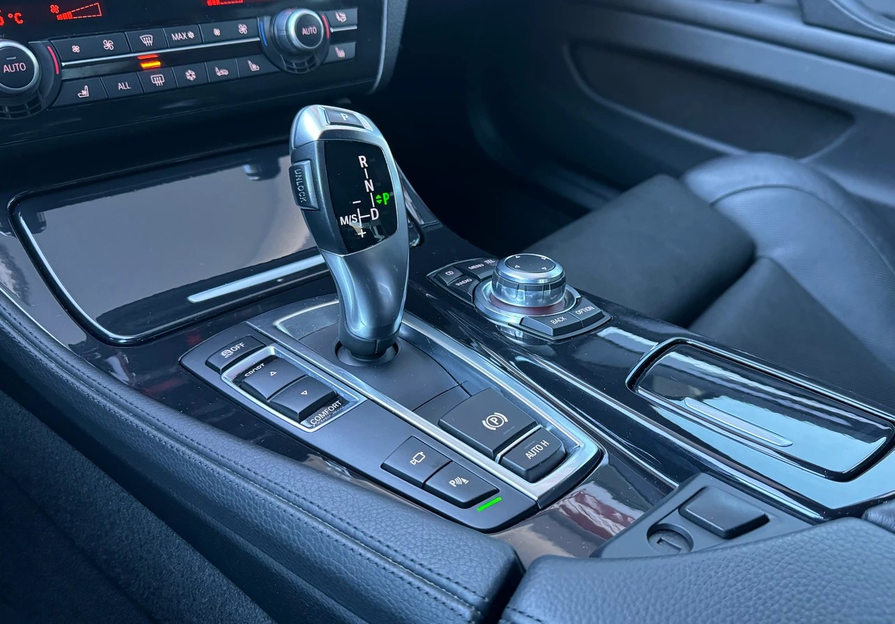 BMW-ALPINA B5 BiTurbo 4.4 V8 Switch-Tronic-image-18