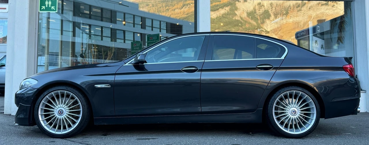 BMW-ALPINA B5 BiTurbo 4.4 V8 Switch-Tronic-showroom-element-2