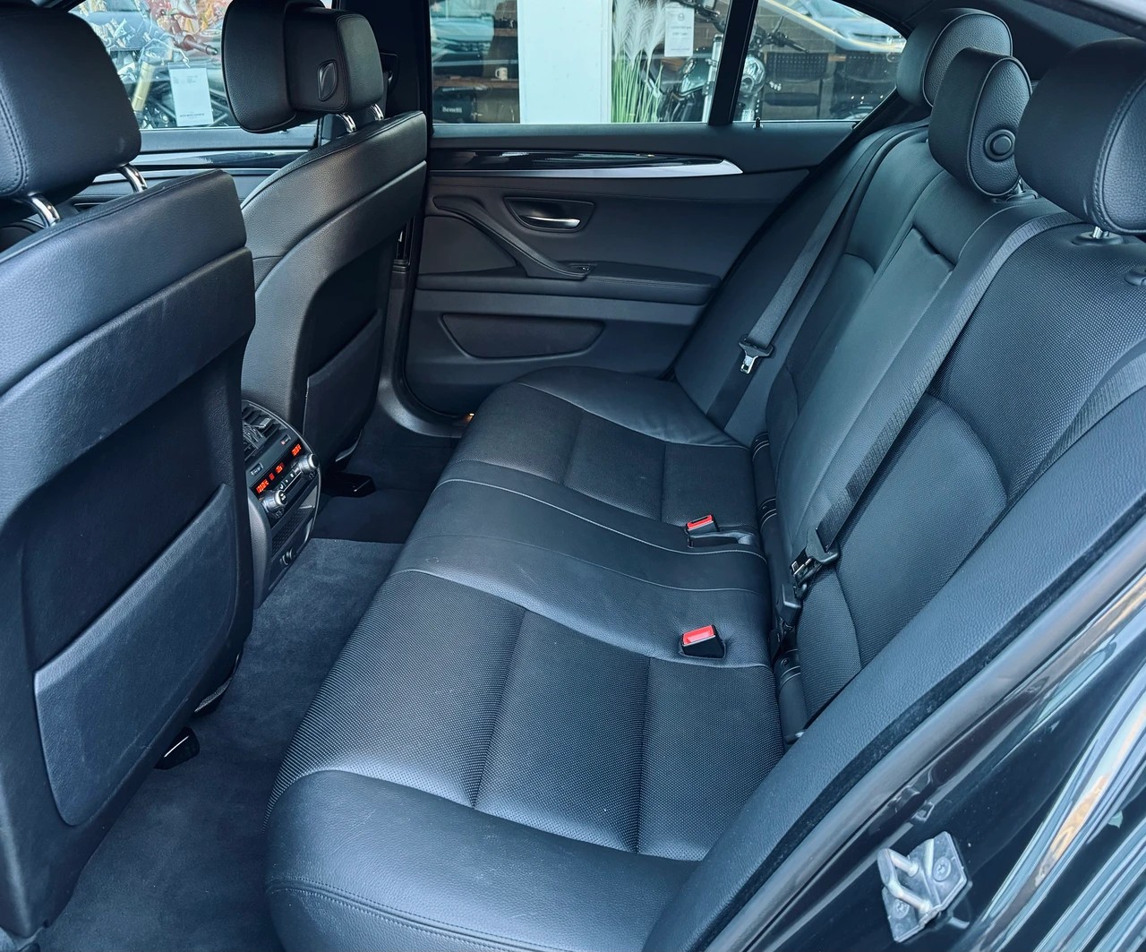 BMW-ALPINA B5 BiTurbo 4.4 V8 Switch-Tronic-image-9