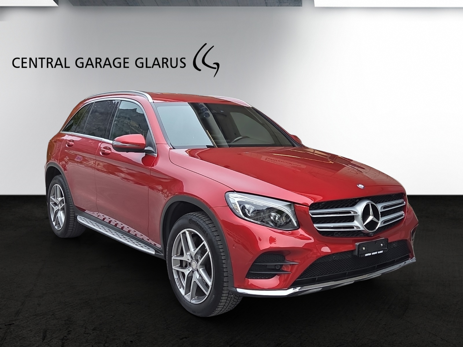MERCEDES-BENZ GLC 250 AMG Line 4Matic 9G-Tronic-showroom-element-1