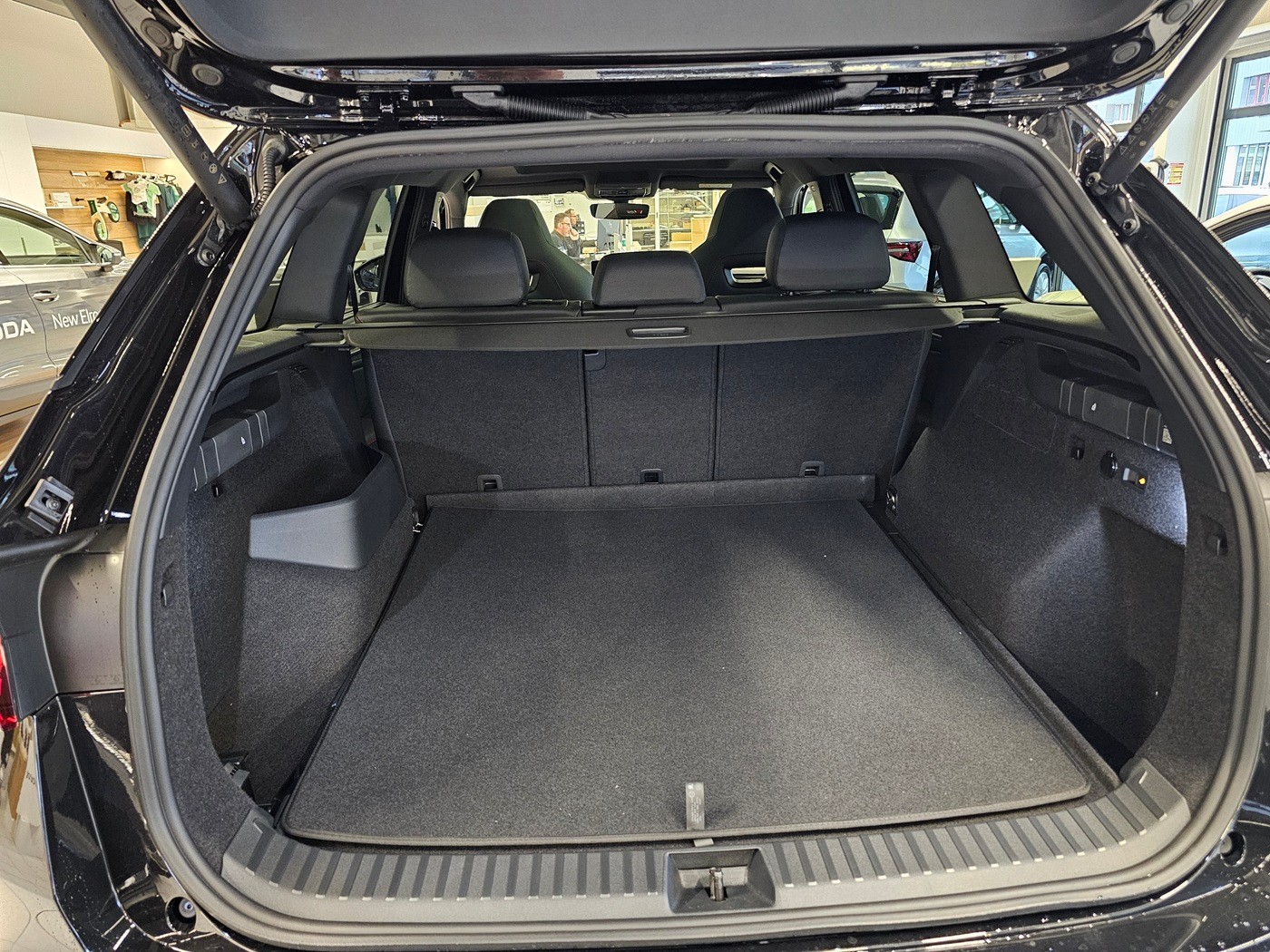 SKODA Kodiaq 2.0 TSI RS 4x4-image-5