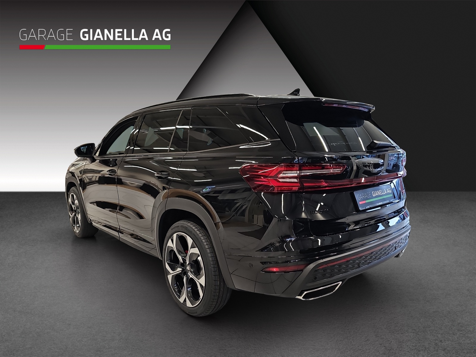 SKODA Kodiaq 2.0 TSI RS 4x4-showroom-element-2