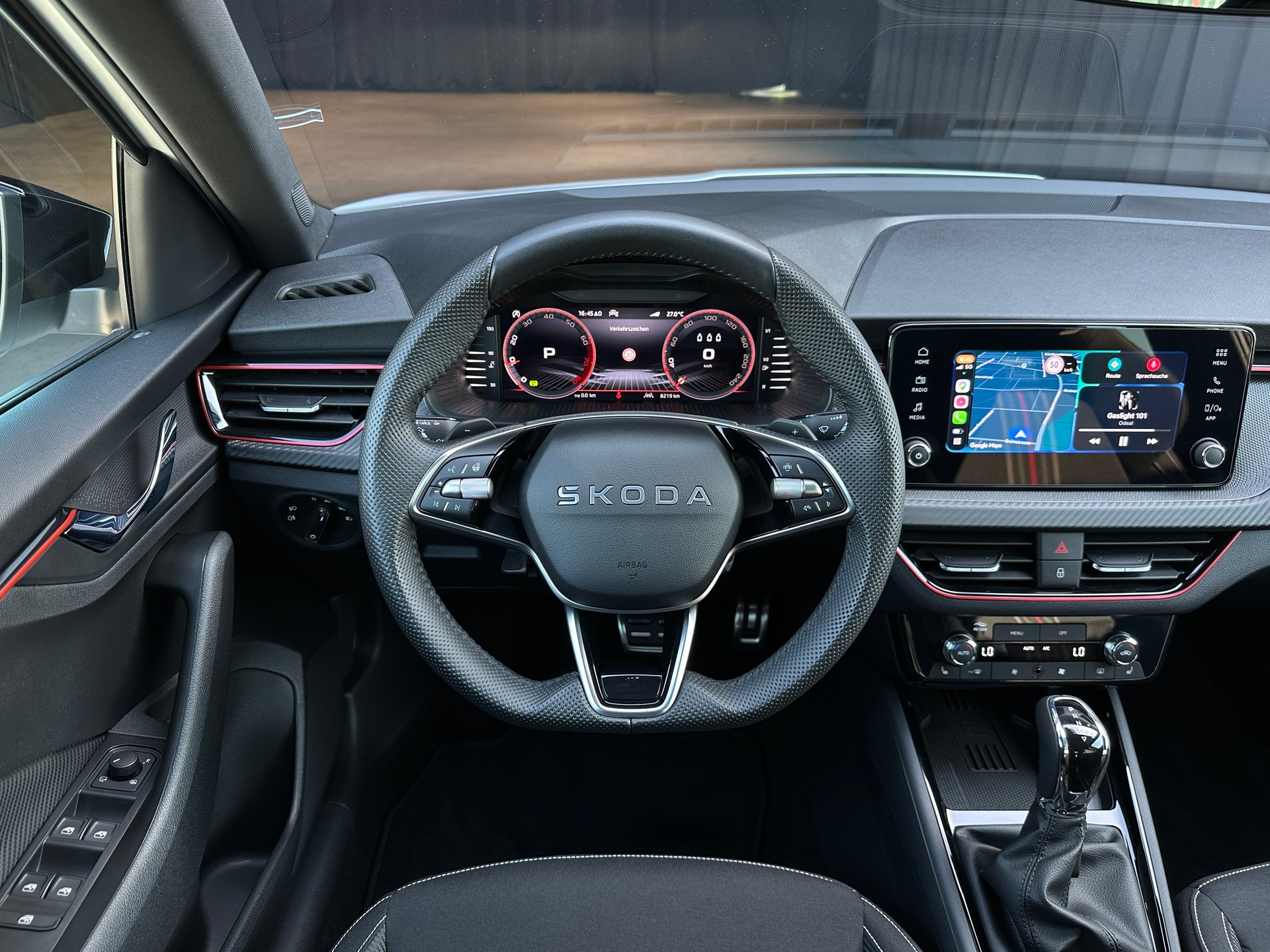 SKODA Scala 1.5 TSI Monte Carlo DSG-image-15