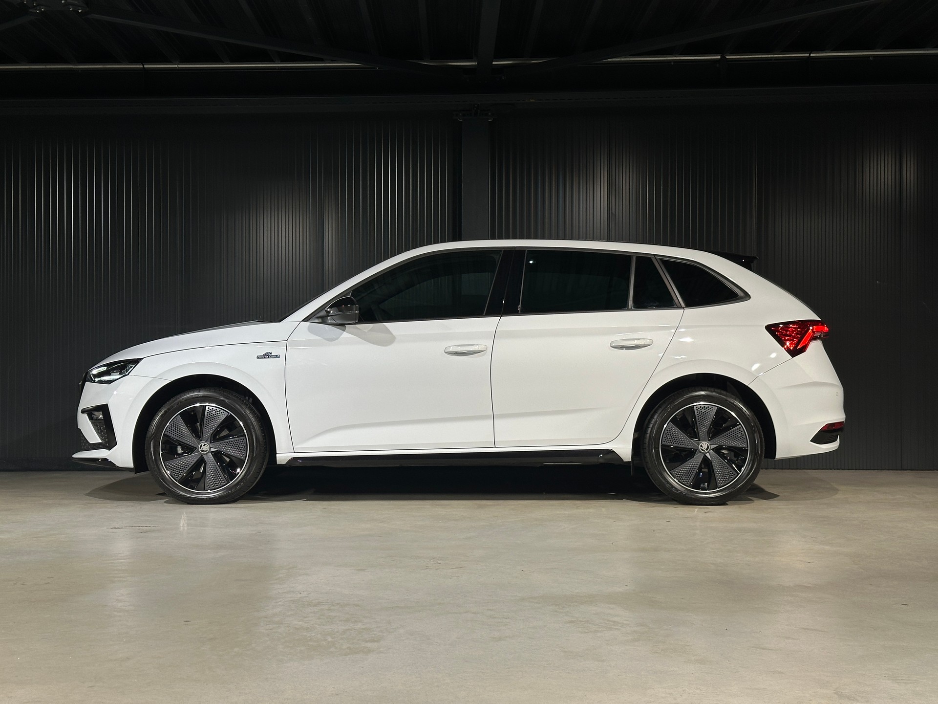 SKODA Scala 1.5 TSI Monte Carlo DSG-image-8
