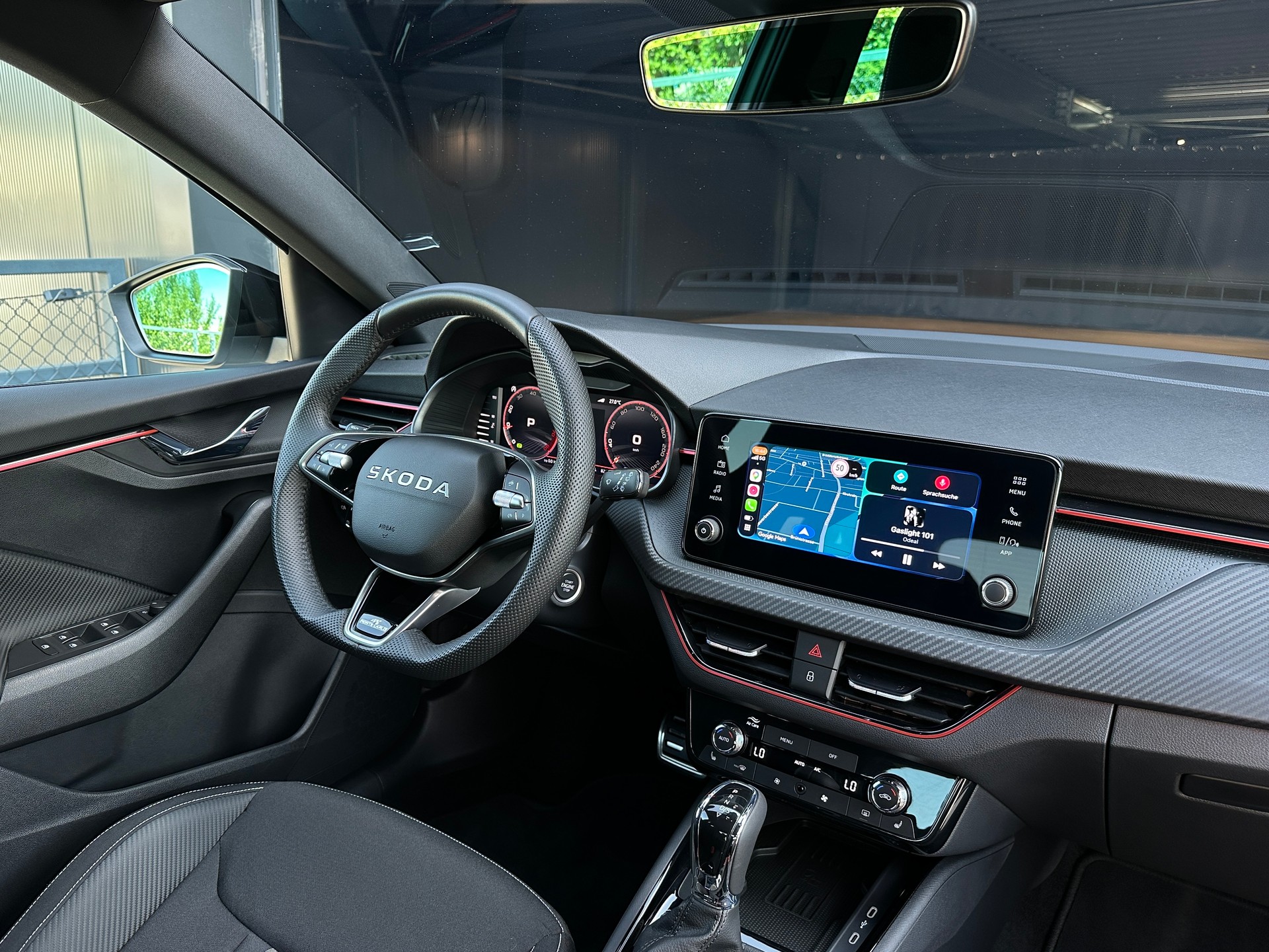 SKODA Scala 1.5 TSI Monte Carlo DSG-image-13