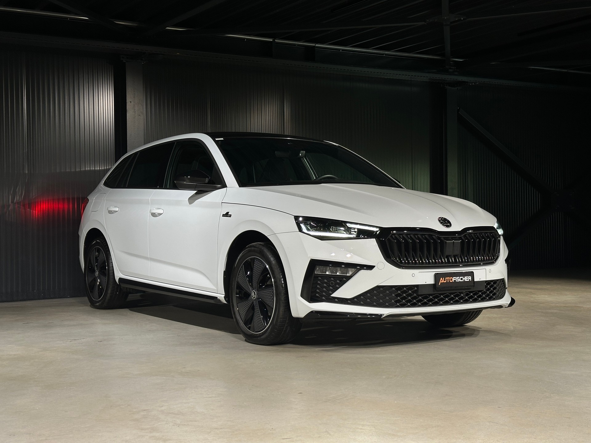 SKODA Scala 1.5 TSI Monte Carlo DSG-image-4