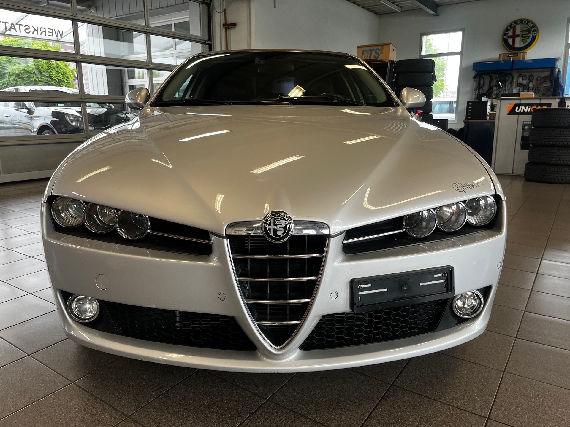 ALFA ROMEO 159 2.2 JTS-image-8