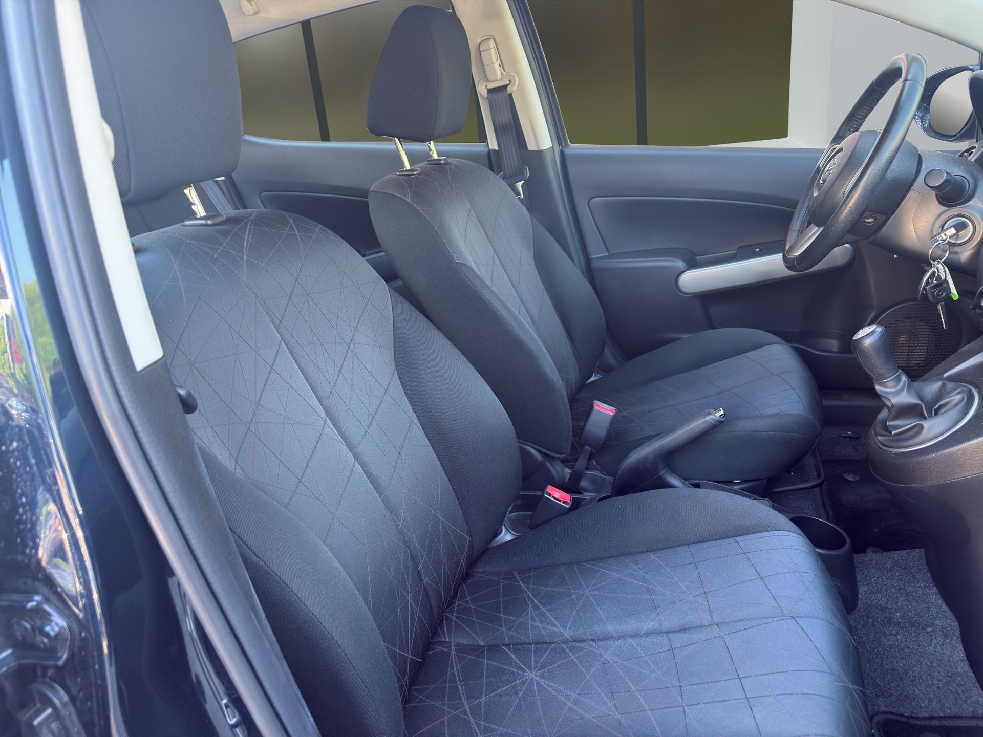 MAZDA 2 1.3 84 MZR Exclusive-image-15