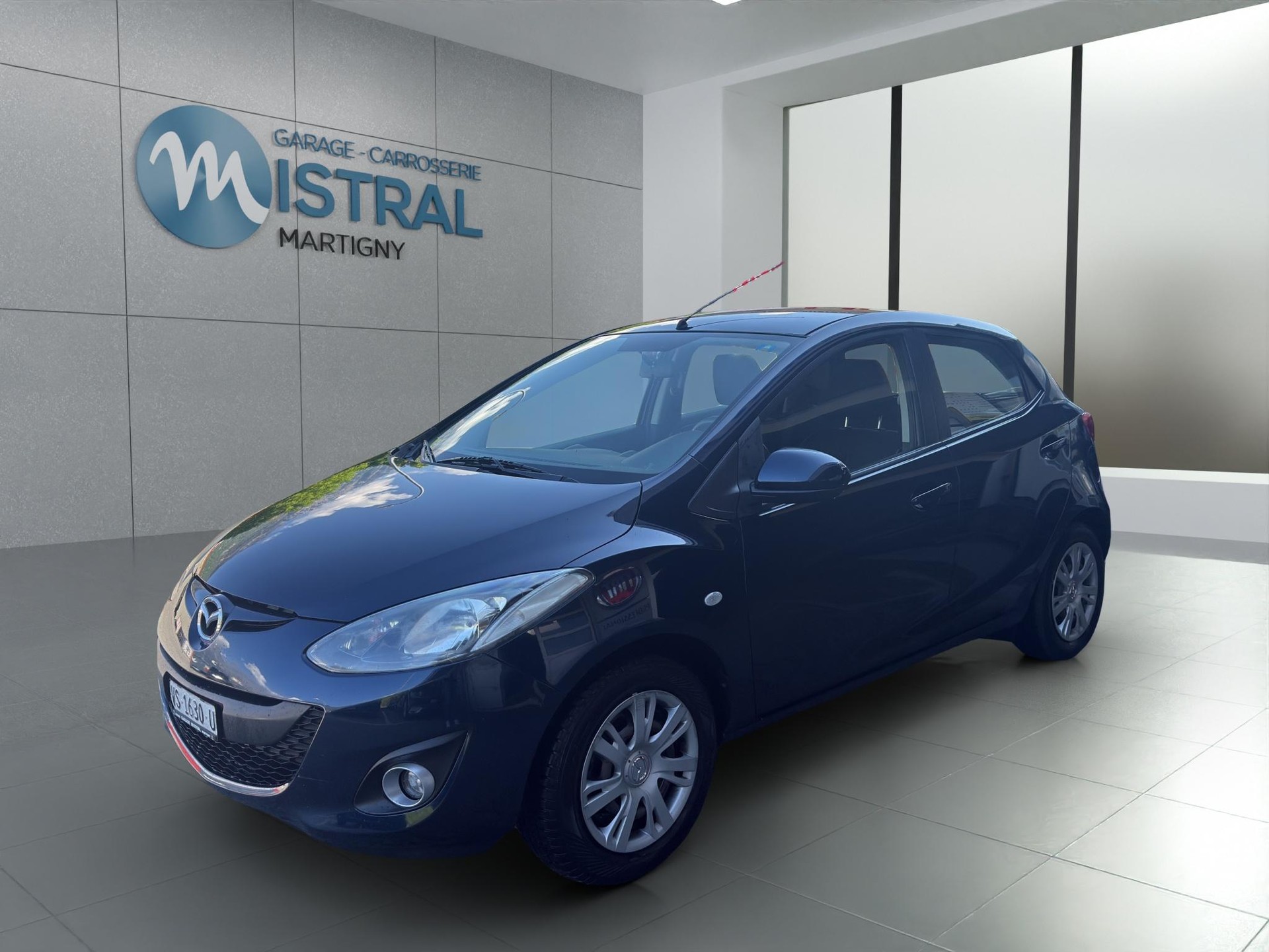 MAZDA 2 1.3 84 MZR Exclusive-showroom-element-1