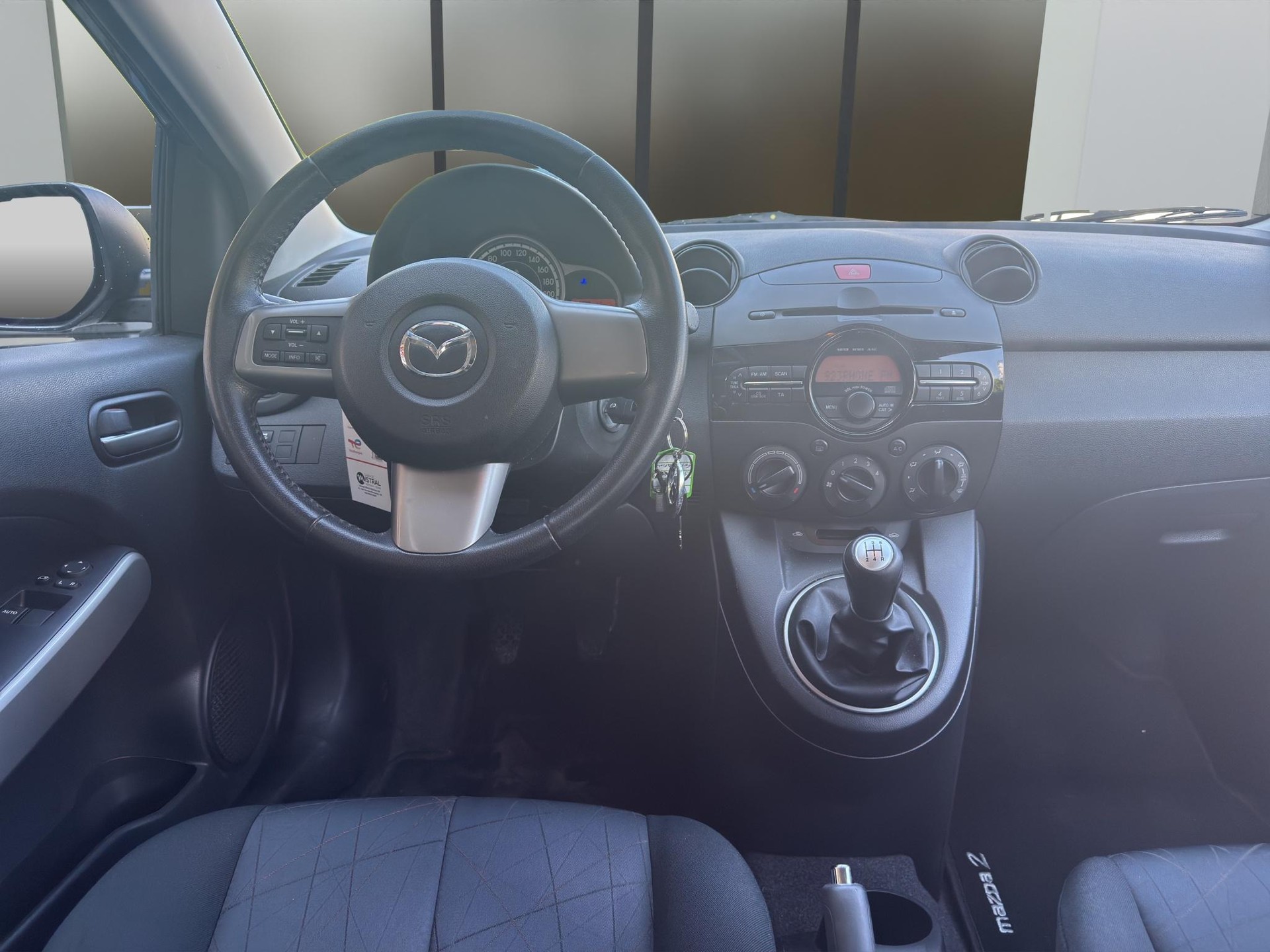 MAZDA 2 1.3 84 MZR Exclusive-image-12