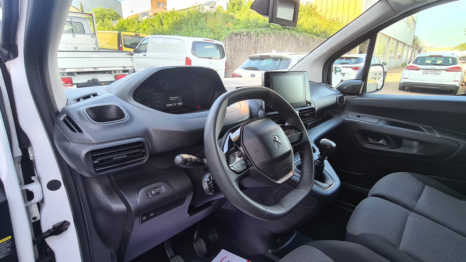 PEUGEOT Partner 1.5 Blue HDi s/s Asphalt Standard 1000kg ** 130 PS ** 3-Plätzer ** RF-Kamera ** Sortimo ** LTZ MFK 25.06.2025 **-image-16