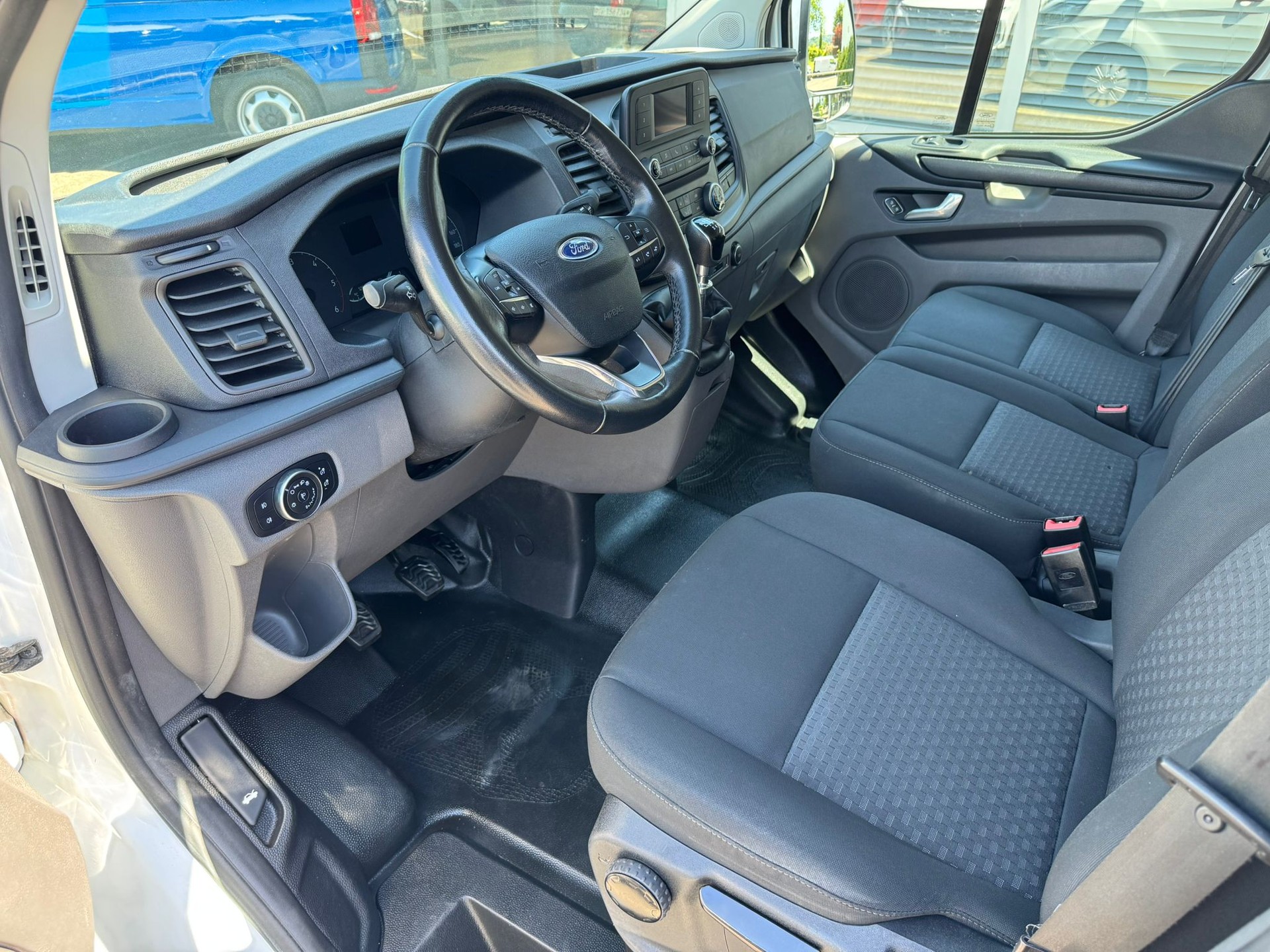 FORD Transit Cust 320 L1 Trend-showroom-element-1