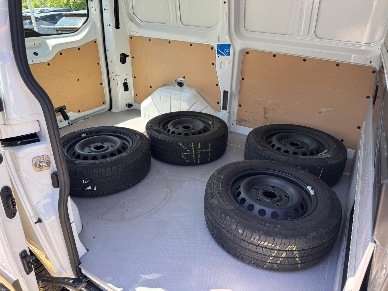 FORD Transit Cust 320 L1 Trend-image-7