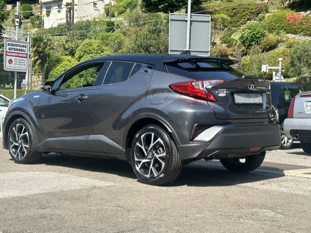 TOYOTA 1.8 HSD STYLE CVT-image-1