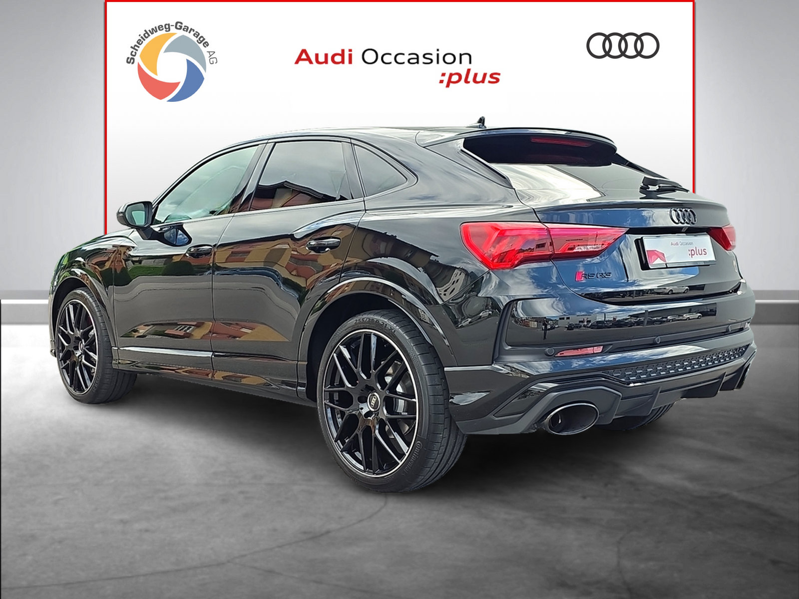 AUDI RS Q3 Sportback quattro S tronic-image-12