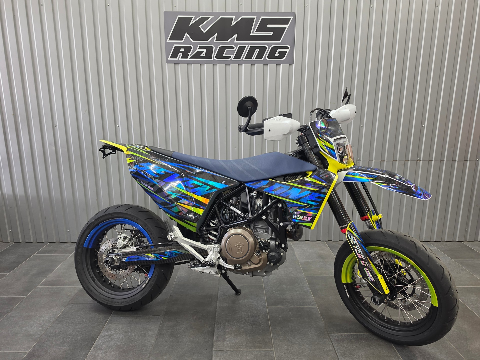HUSQVARNA 701 Supermoto (35kW)-image-0