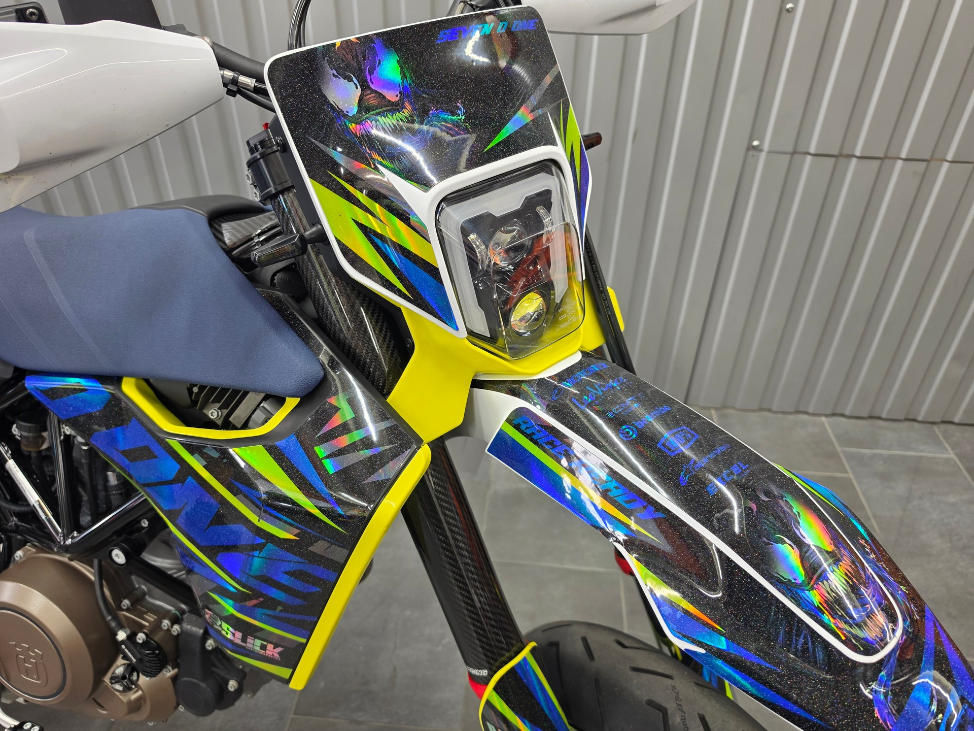 HUSQVARNA 701 Supermoto (35kW)-image-3