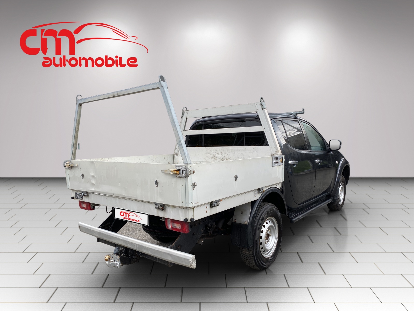 MITSUBISHI L 200 2.5 DID Invite Double Cab-showroom-element-2