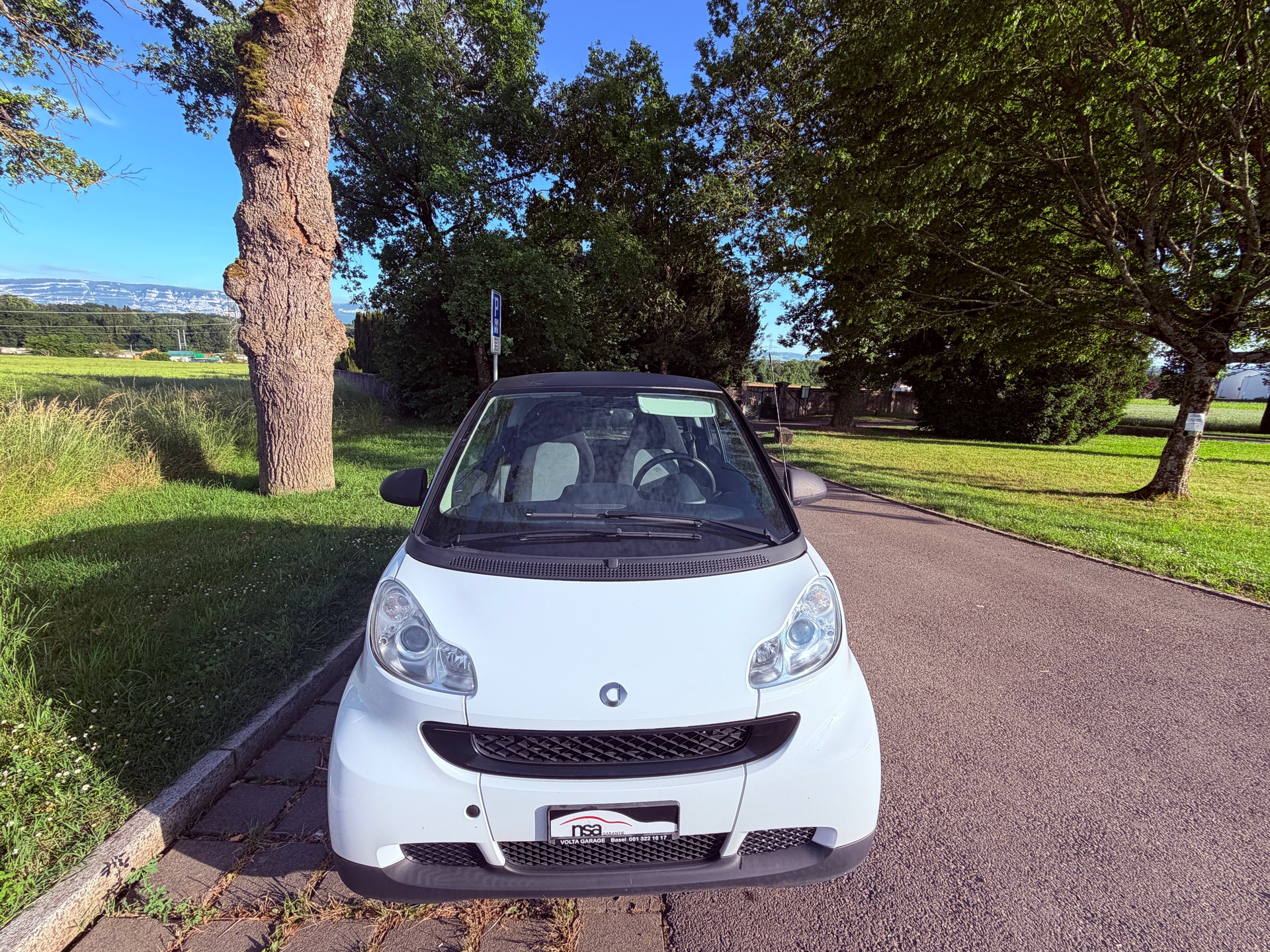 SMART fortwo swiss edition mhd softouch-showroom-element-1