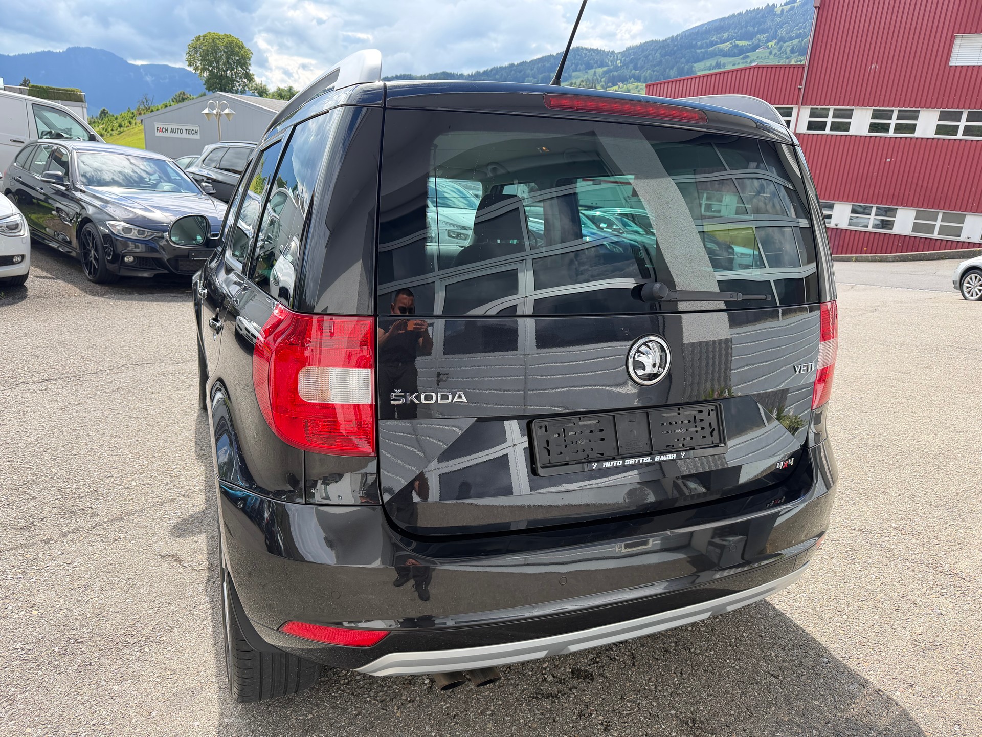 SKODA Yeti 2.0 TDI Ambition 4x4-showroom-element-2