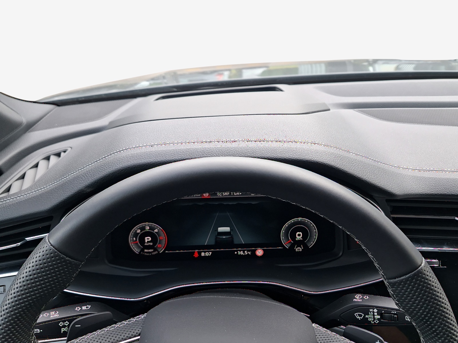 AUDI Q7 50 TDI quattro S Line tiptronic-image-15