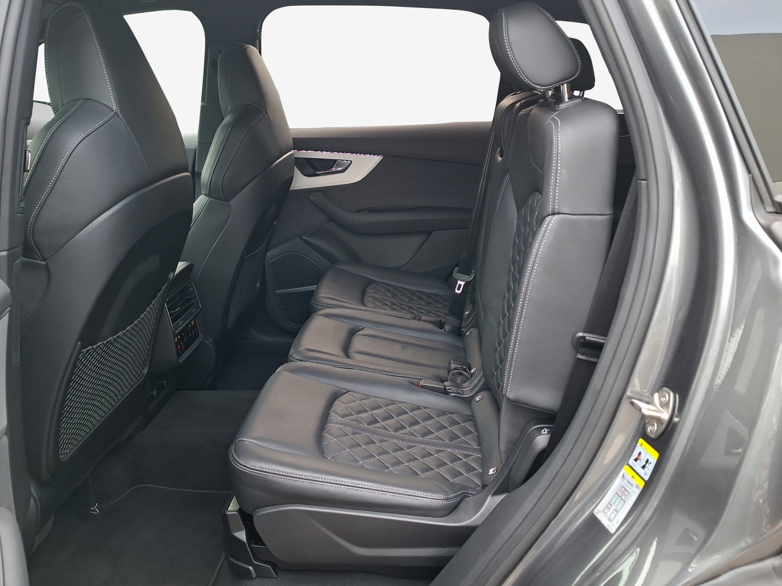 AUDI Q7 50 TDI quattro S Line tiptronic-image-11