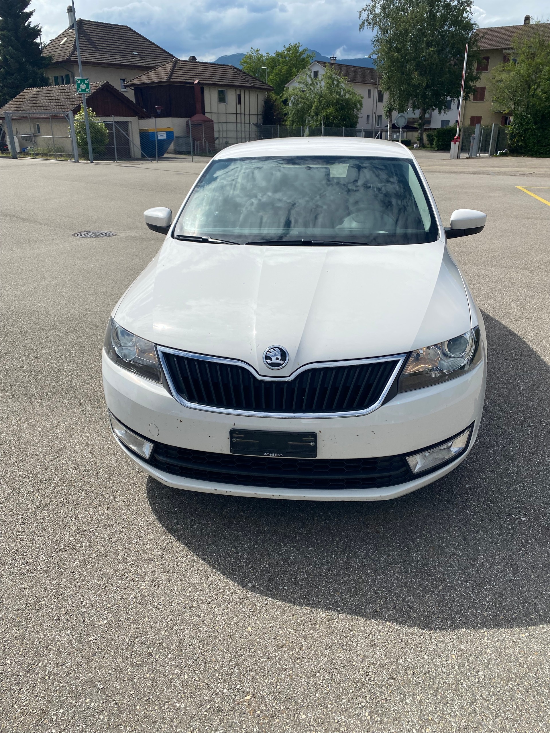 SKODA Rapid Spaceback 1.6 TDI Ambition-image-12