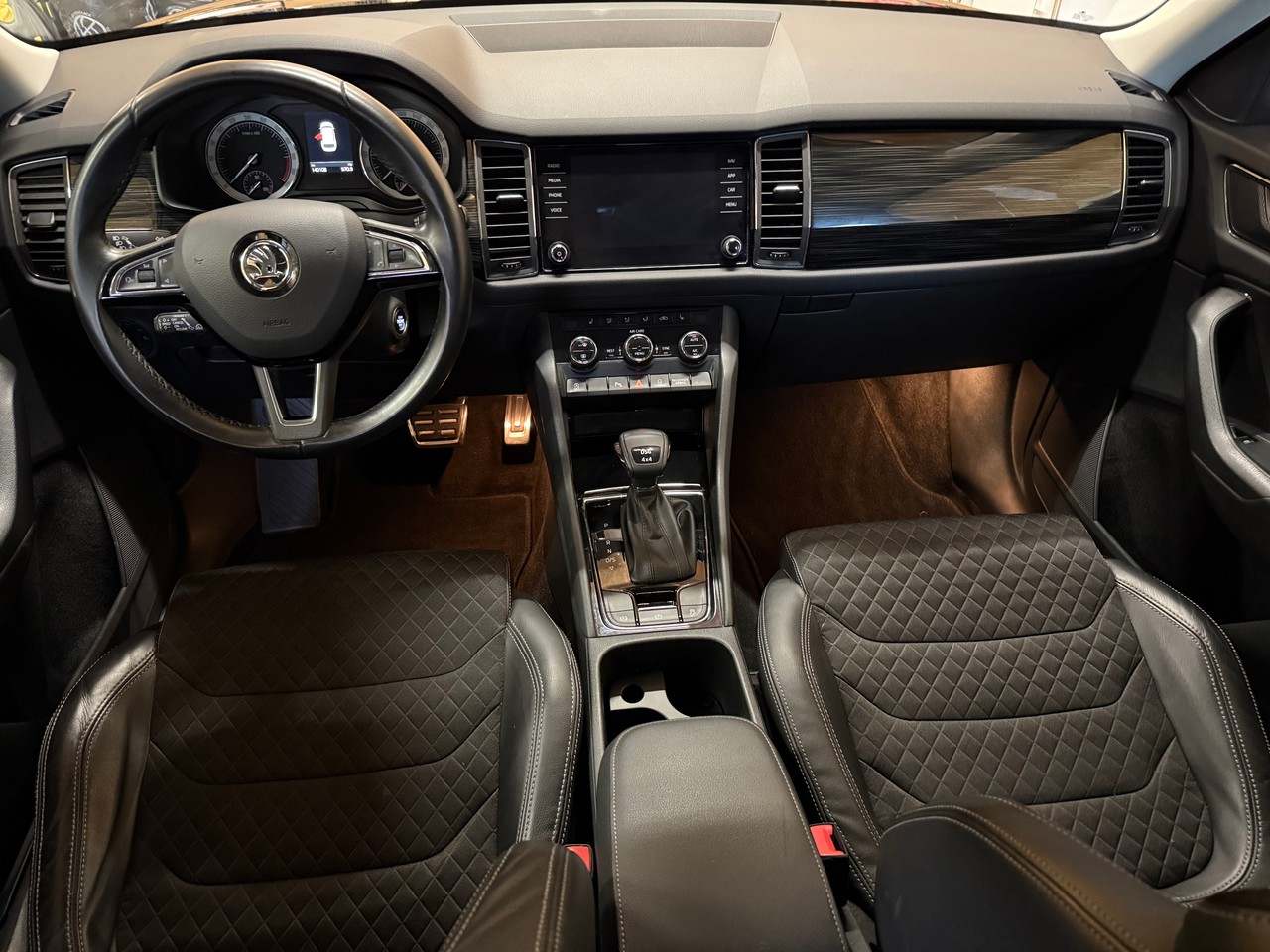 SKODA Kodiaq 2.0 TDI CR Style4x4 DSG-image-7