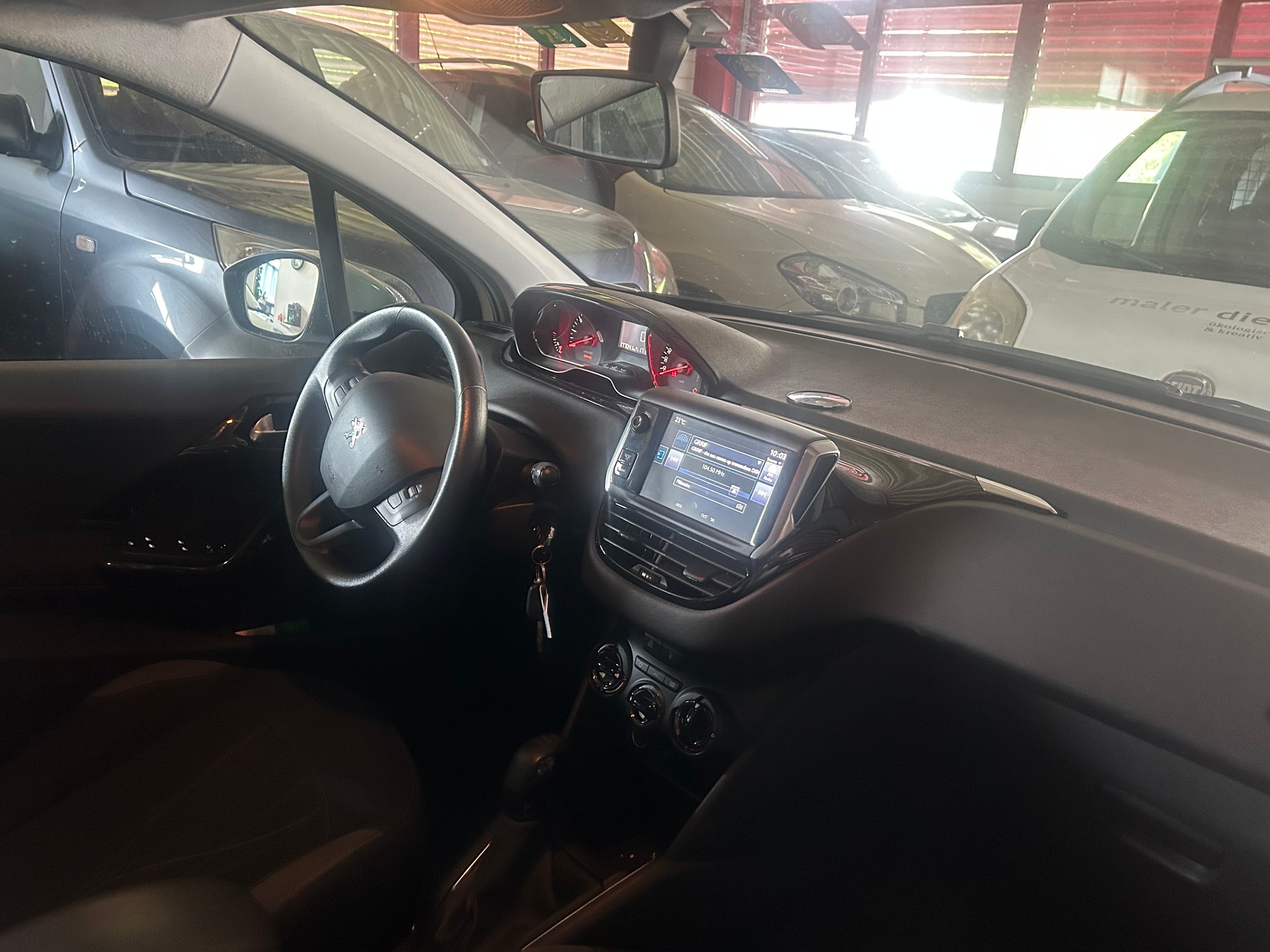 PEUGEOT 208 1.2 VTI Access-image-7