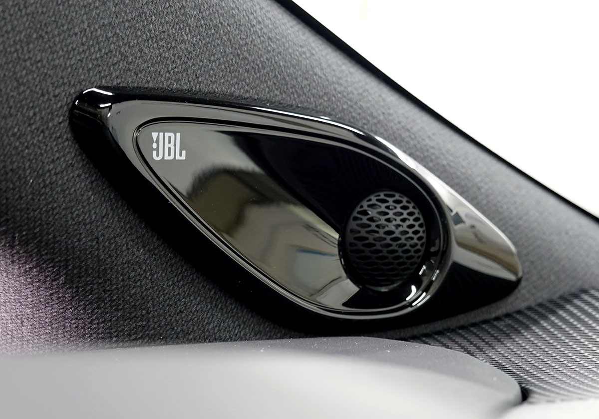 TOYOTA Corolla Touring Sports 2.0 HSD Premium e-CVT-image-14