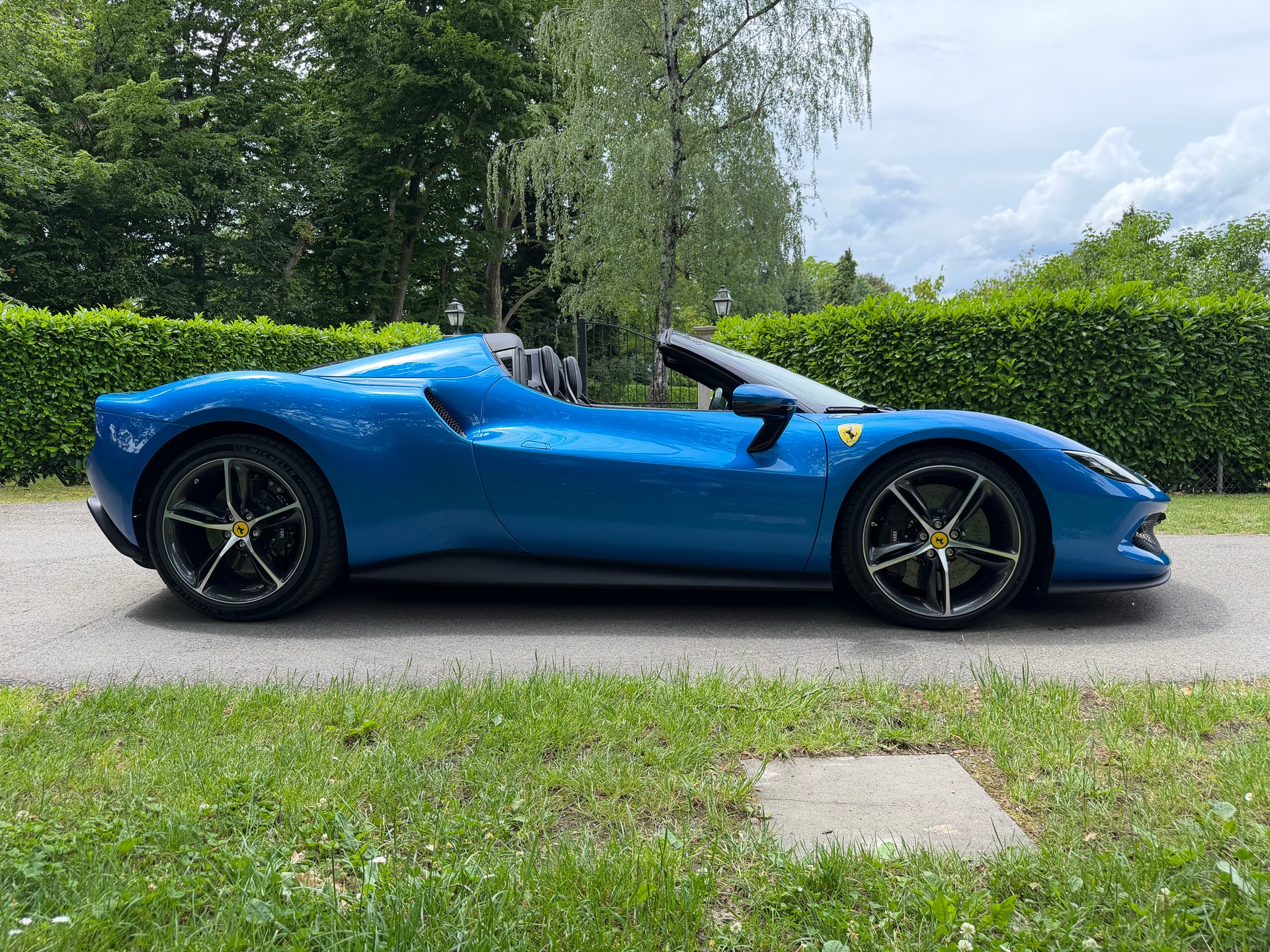 FERRARI 296 GTS-image-8