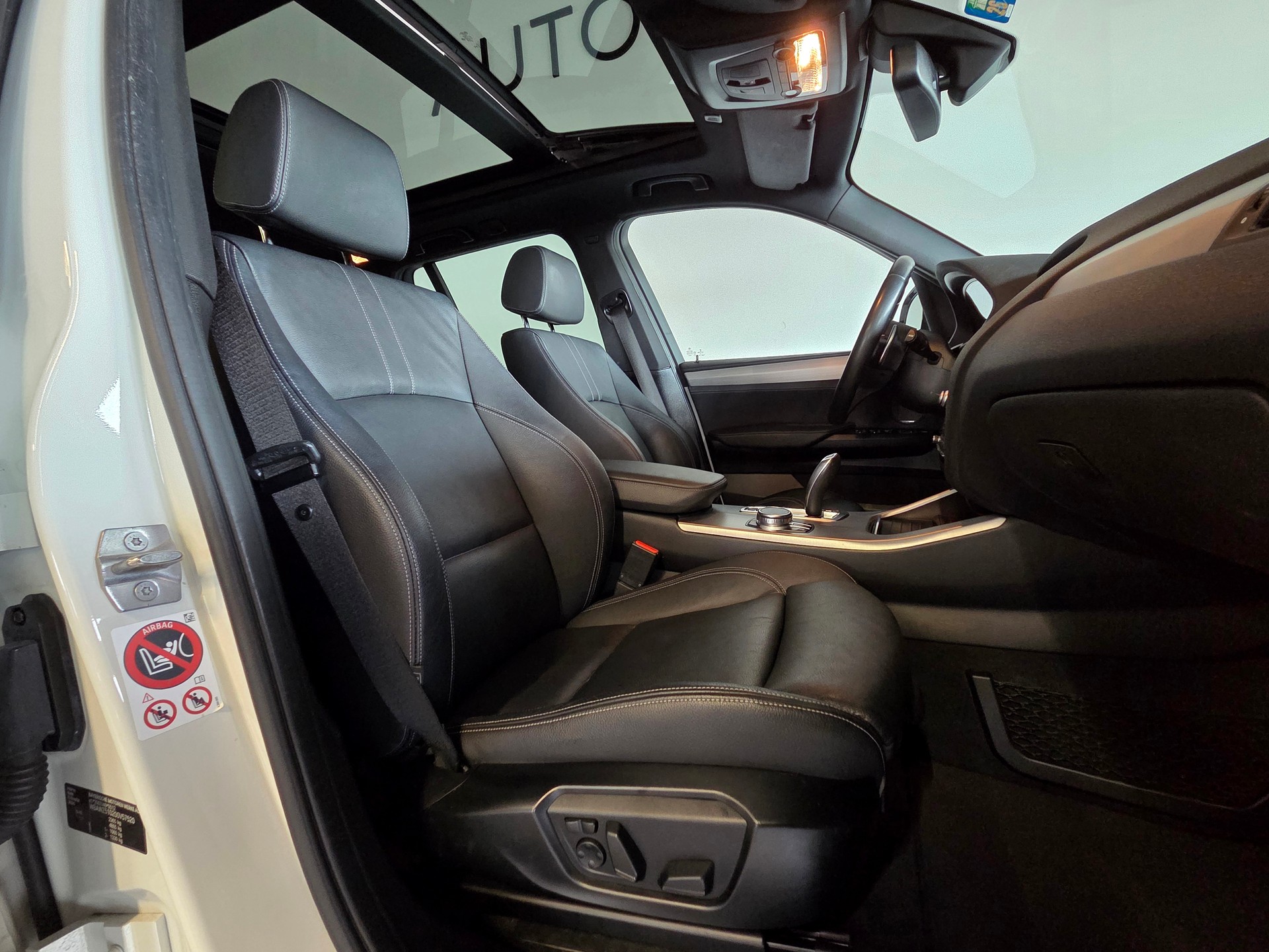 BMW X3 20d xDrive M-Sport-image-4