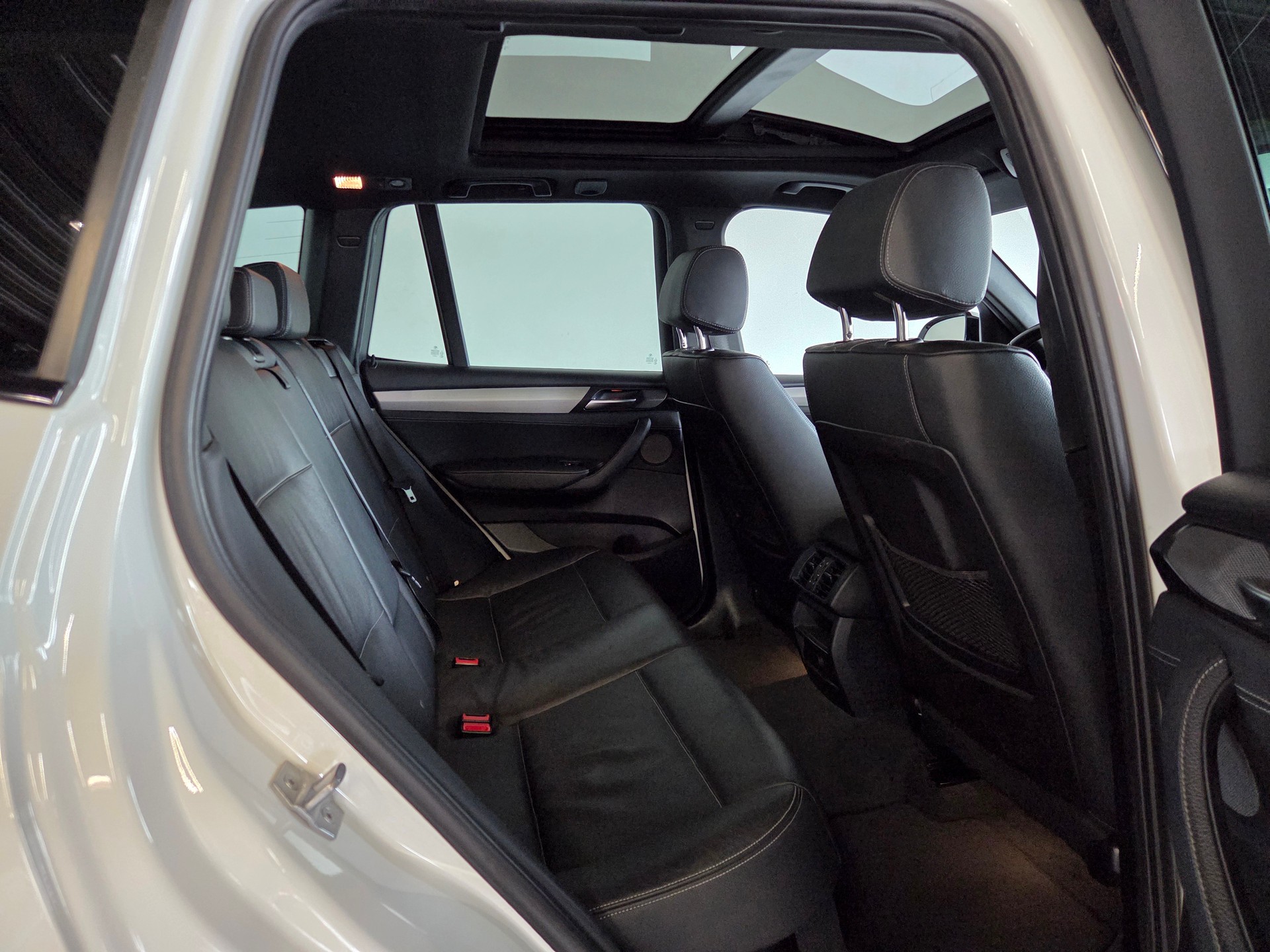 BMW X3 20d xDrive M-Sport-image-23
