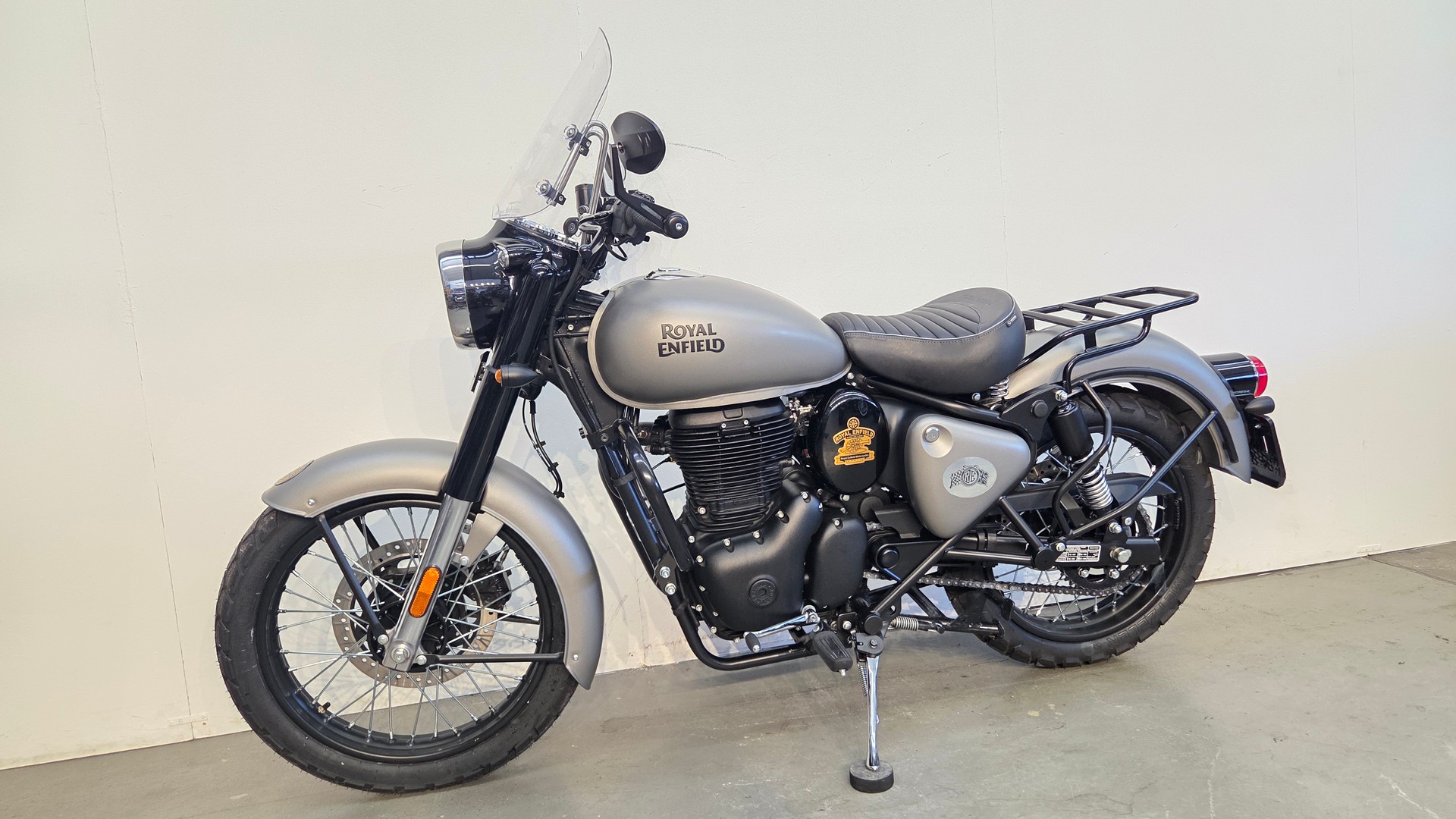 ROYAL ENFIELD Classic 350 Dark-image-3