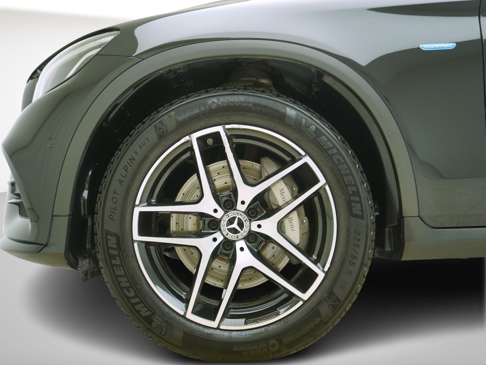 MERCEDES-BENZ GLC-Klasse GLC 350 e AMG Line 4matic-image-7
