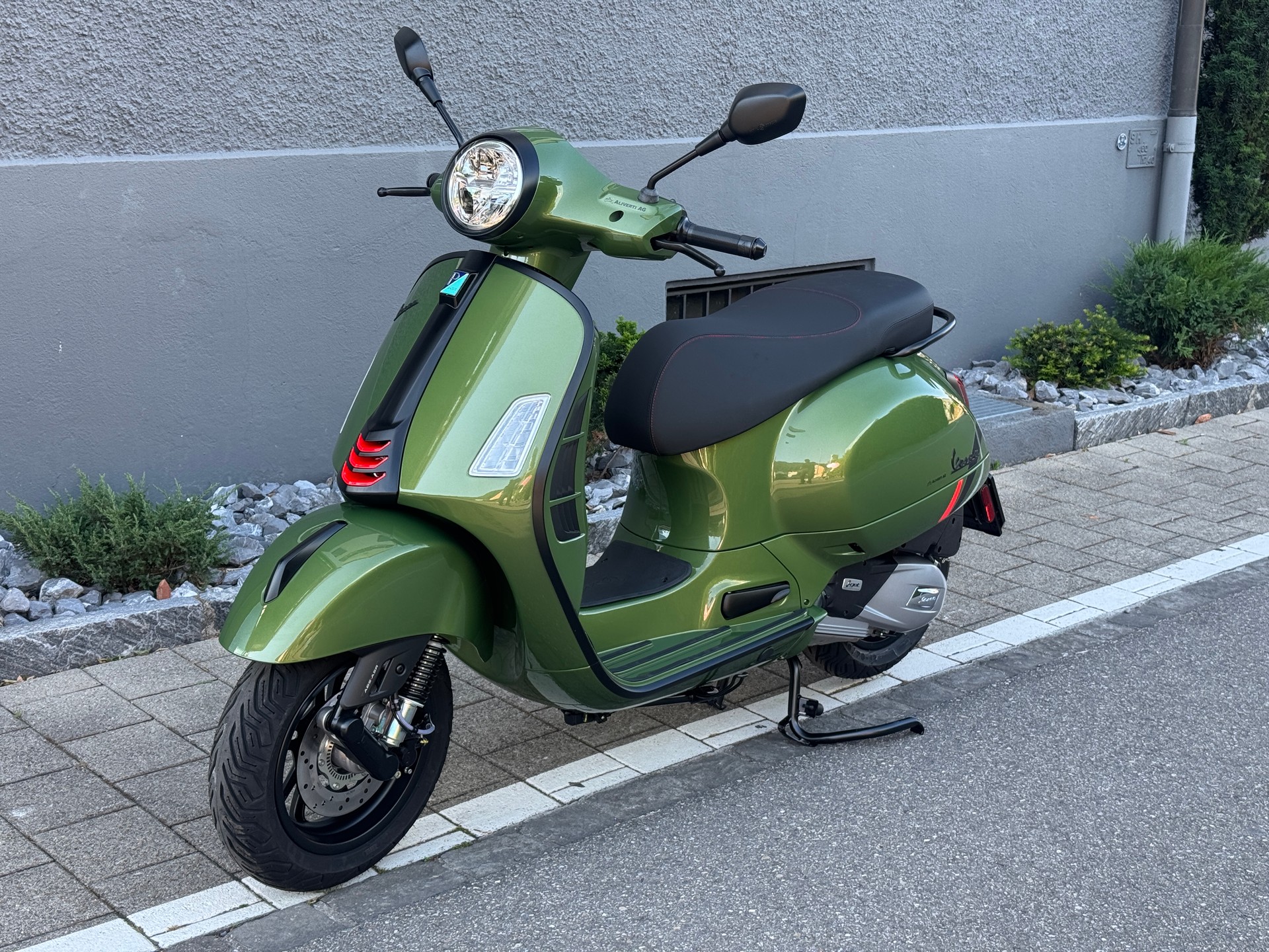 PIAGGIO Vespa GTS 125 Super RST Euro 5+-image-0