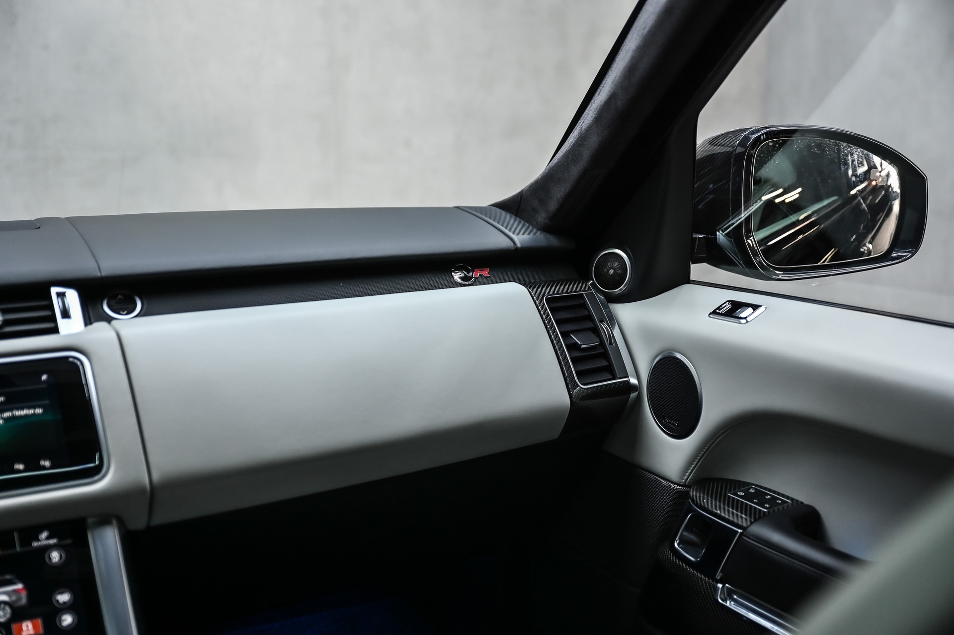 LAND ROVER Range Rover Sport 5.0 V8 SC SVR-image-32